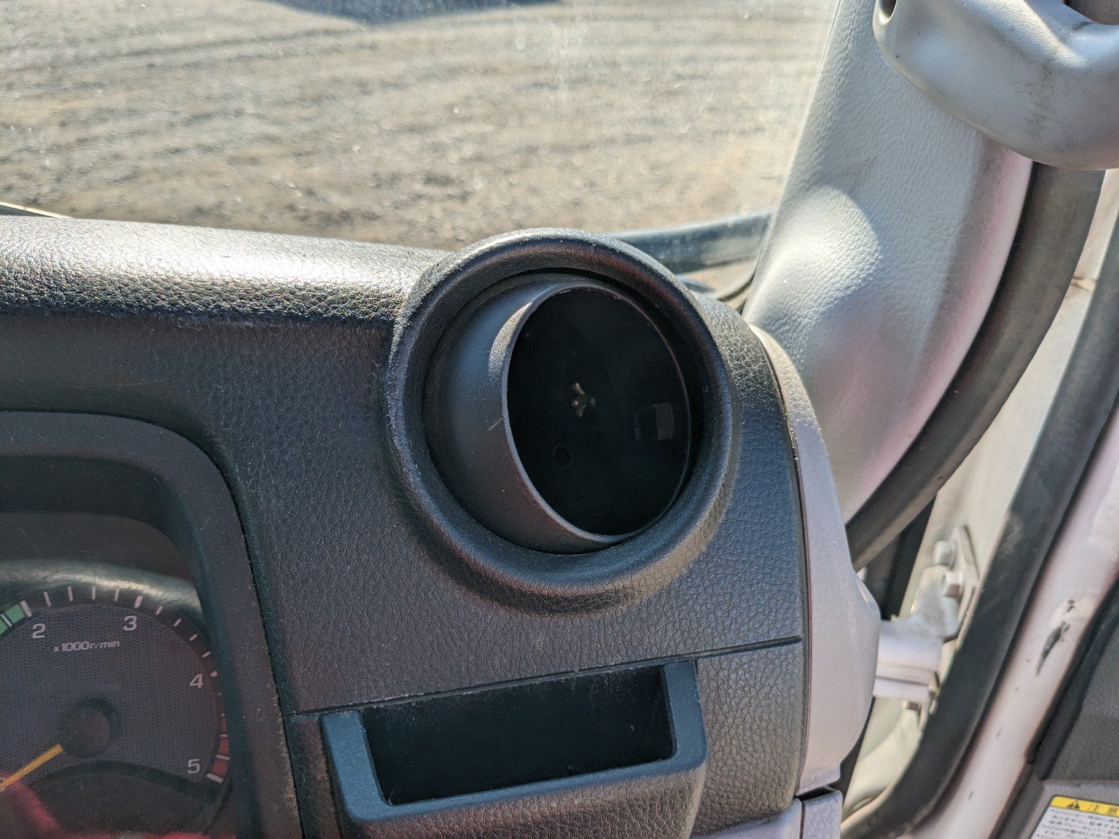 vehicle_image_20260316115511momLr5bnHt.jpg