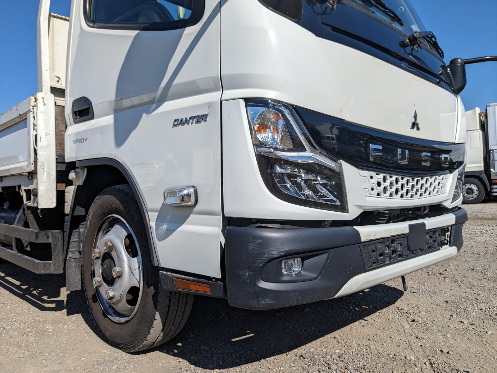 vehicle_image_20260316115511nW8vBSsA8n.jpg