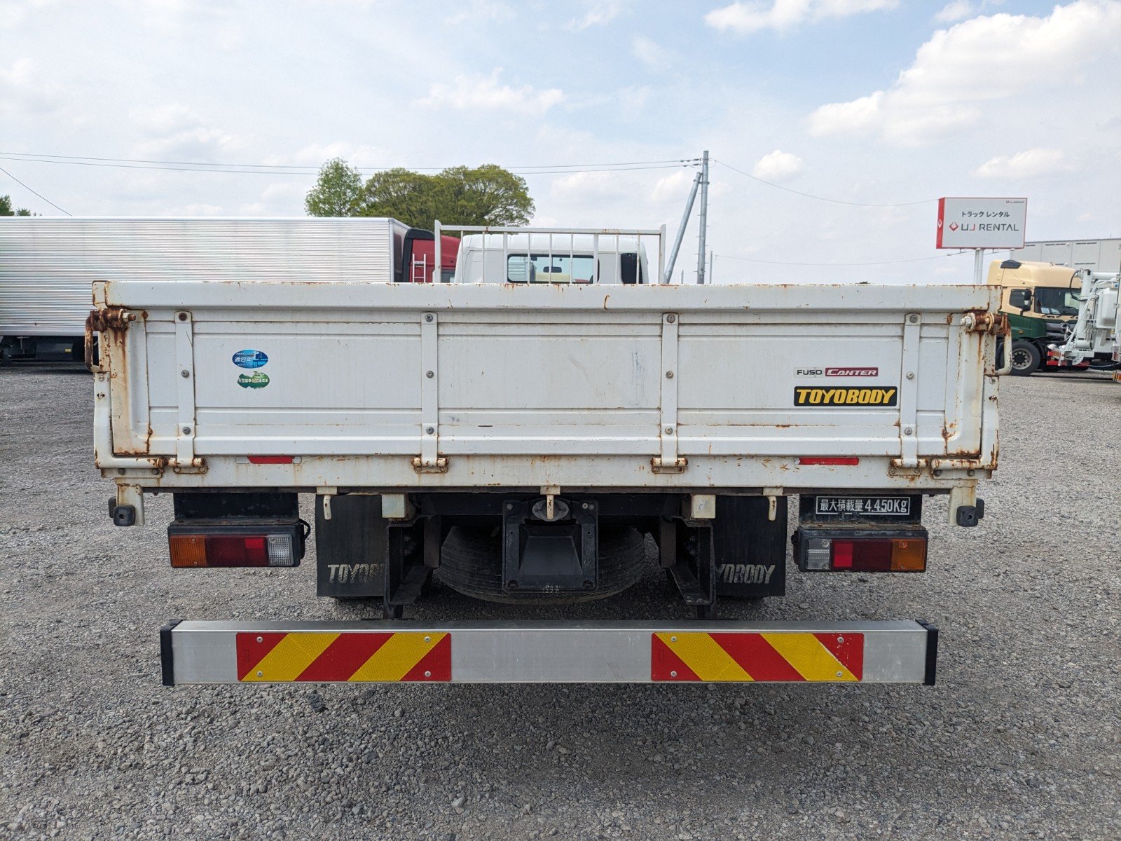 vehicle_image_20260422114226Mm3wWXwybZ.jpg