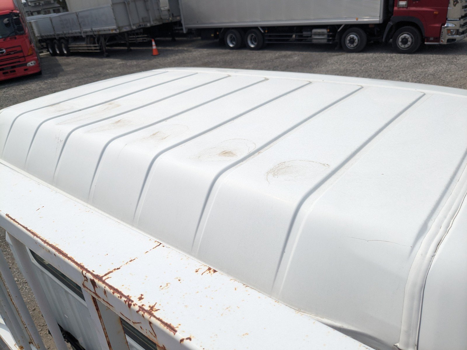 vehicle_image_20260422114226shlQ0tZqL9.jpg