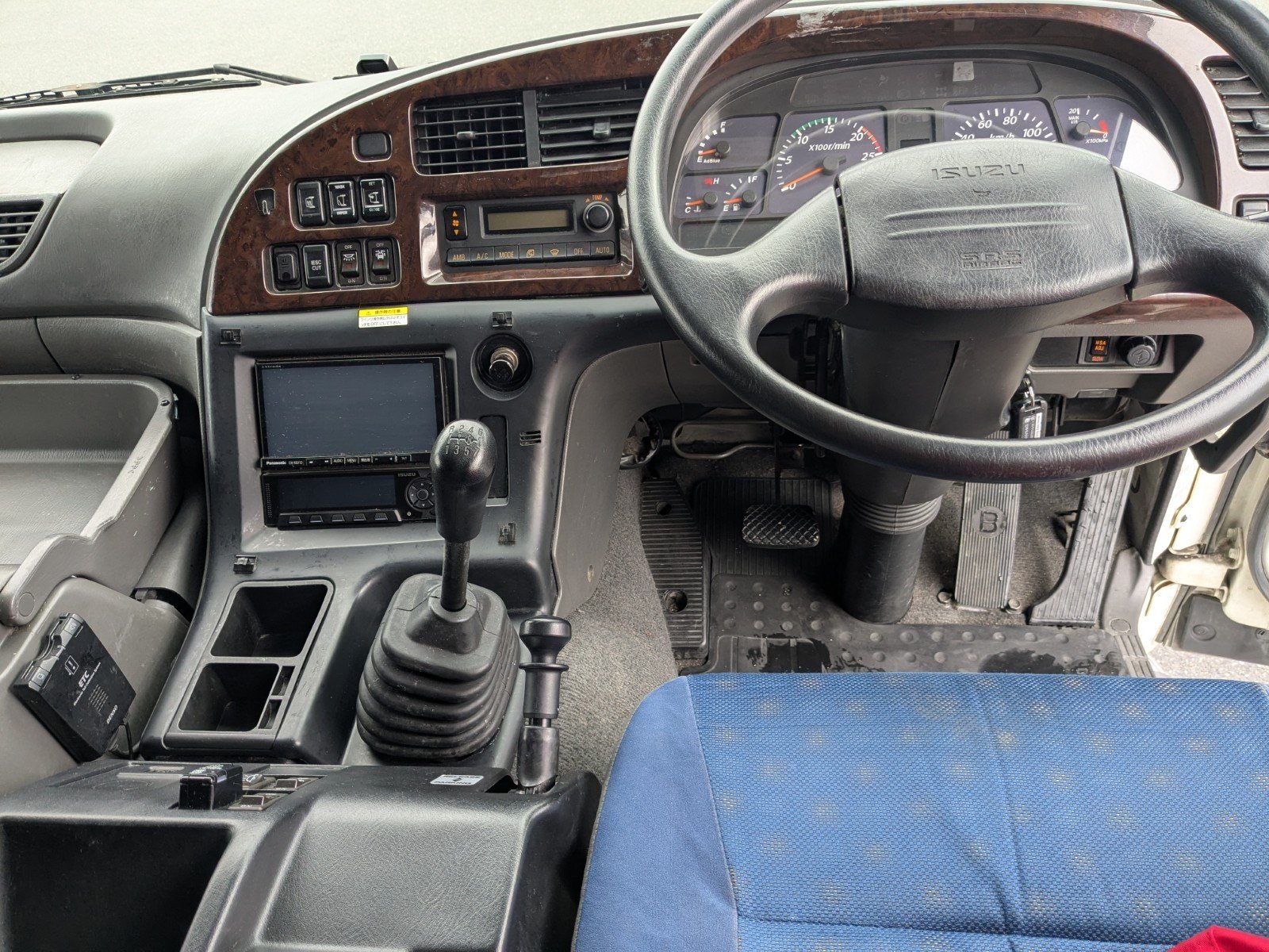 vehicle_image_20260304100331yfhVz7rwkg.jpg