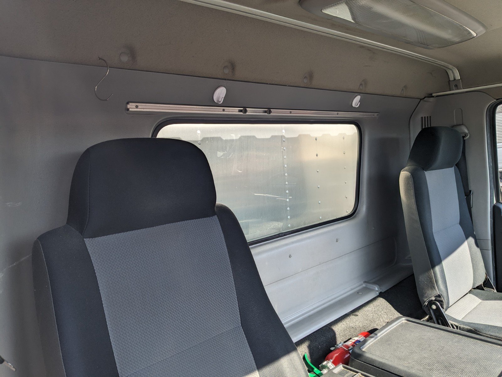 vehicle_image_20260216145104XZm8WbvFRX.jpg