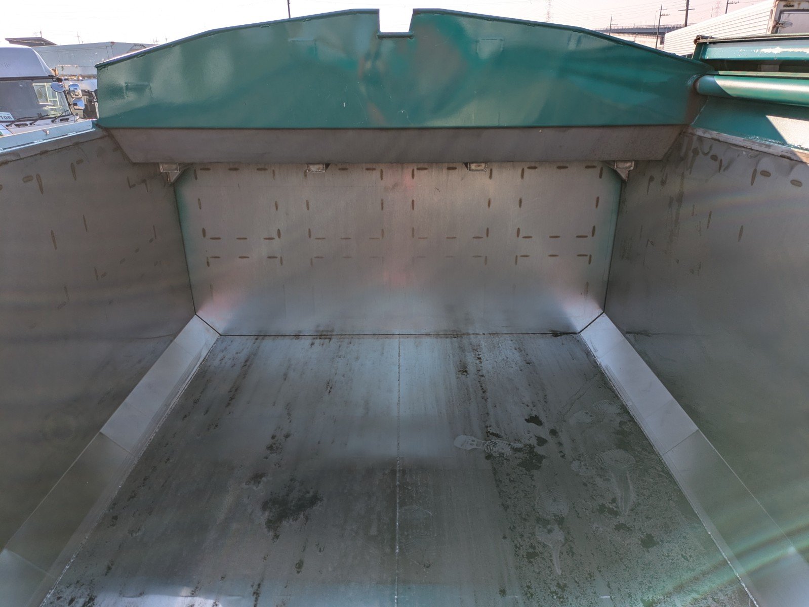vehicle_image_20260203150751x6GmIulBEa.jpg