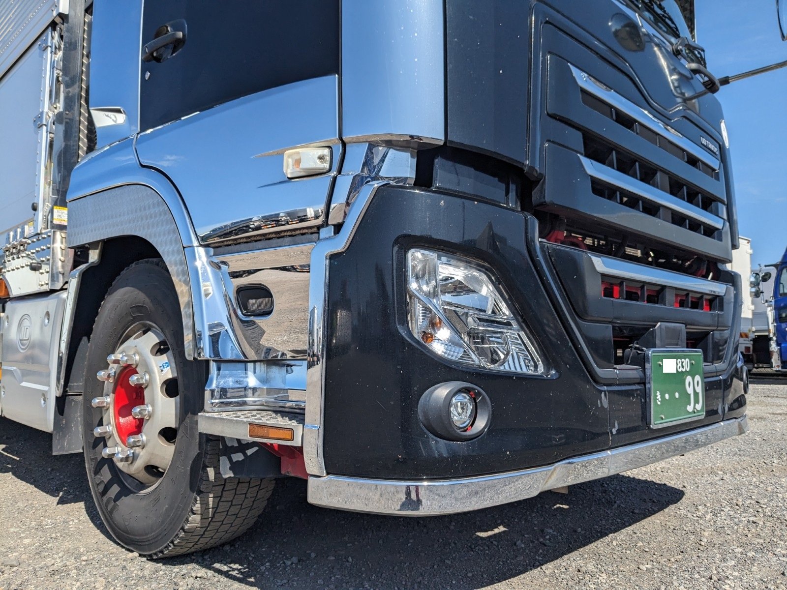 vehicle_image_202603101825001OW7wB9EBX.jpg