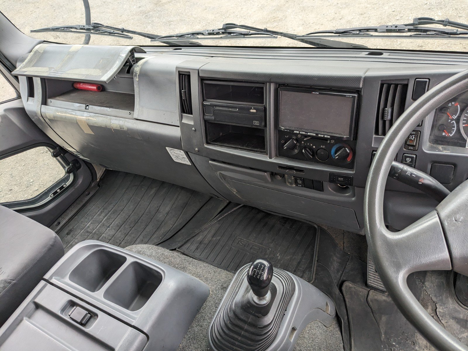 vehicle_image_20260318095235ISyf4CVgHx.jpg
