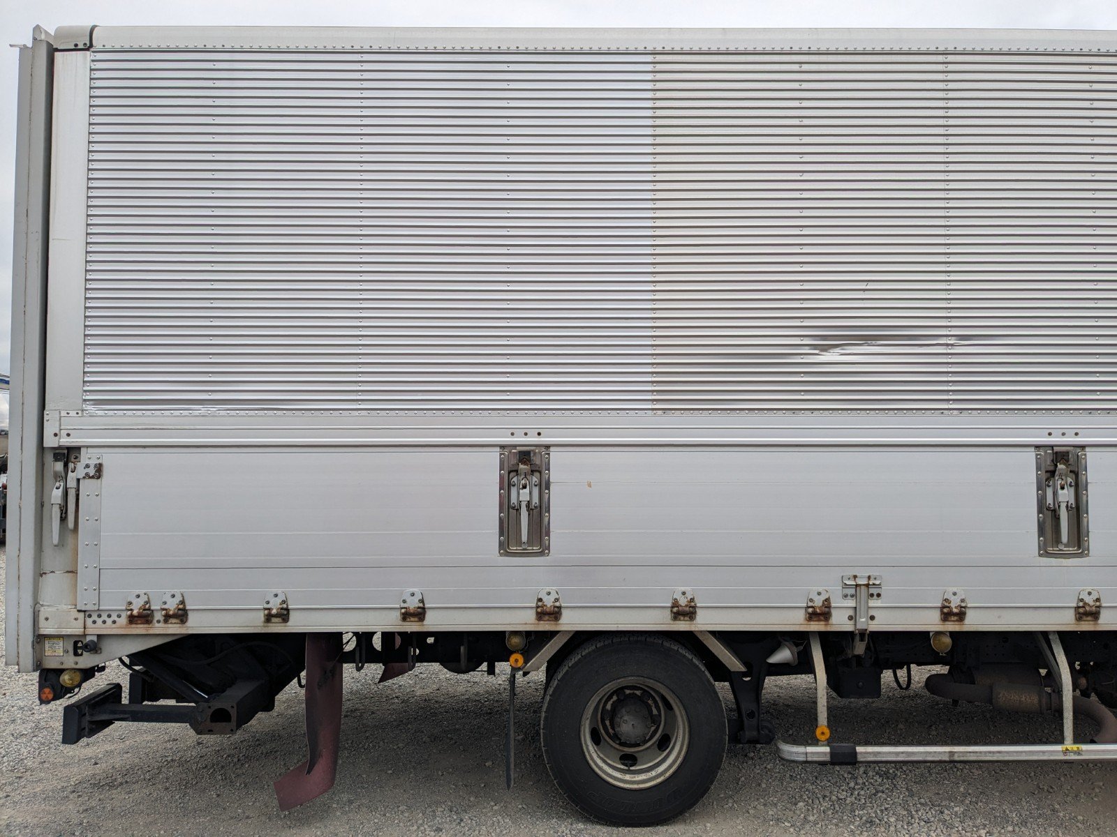 vehicle_image_20260318095235IzZmOad2g0.jpg