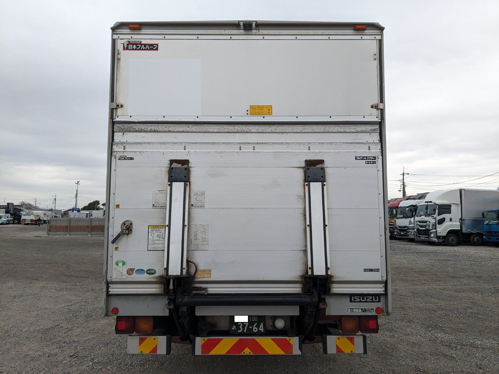 vehicle_image_20260318095235gNgYblh7Zu.jpg