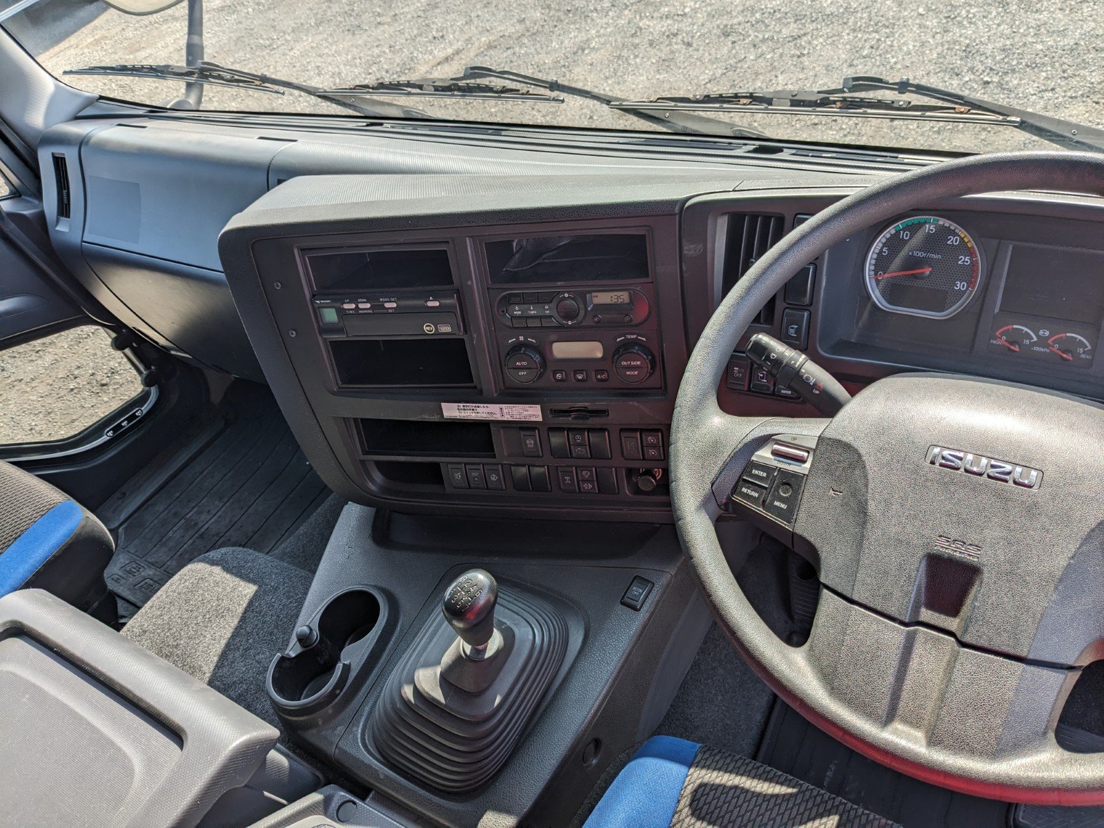 vehicle_image_20260220094007VcVLULPyNn.jpg