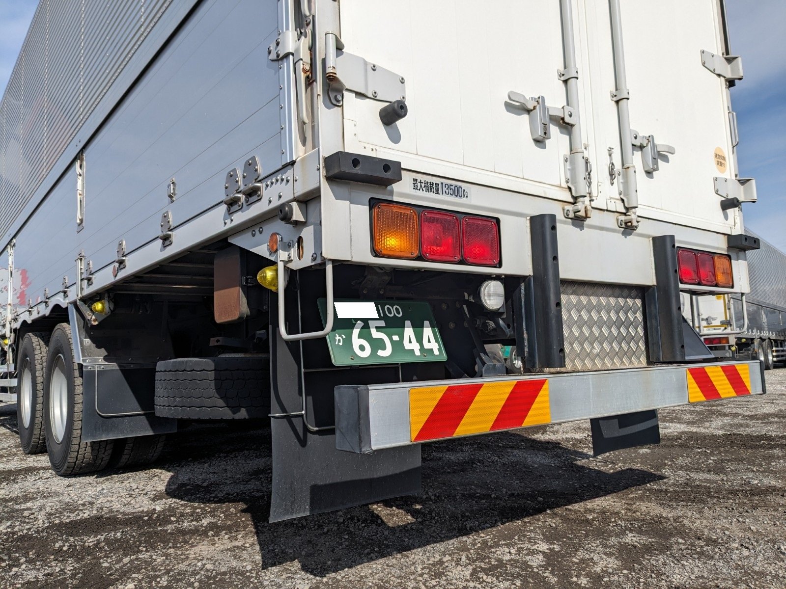 vehicle_image_20260302093317q8Tb6F1max.jpg