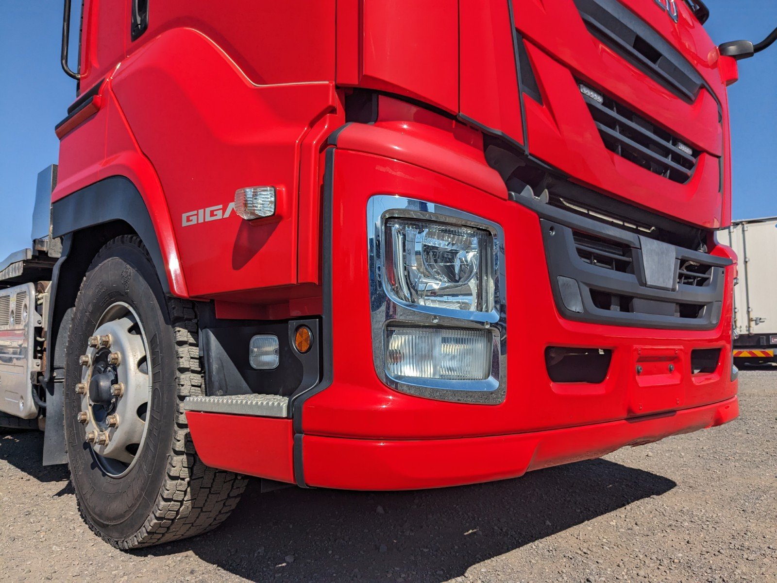 vehicle_image_20260330183504Nzr7ziyXlS.jpg