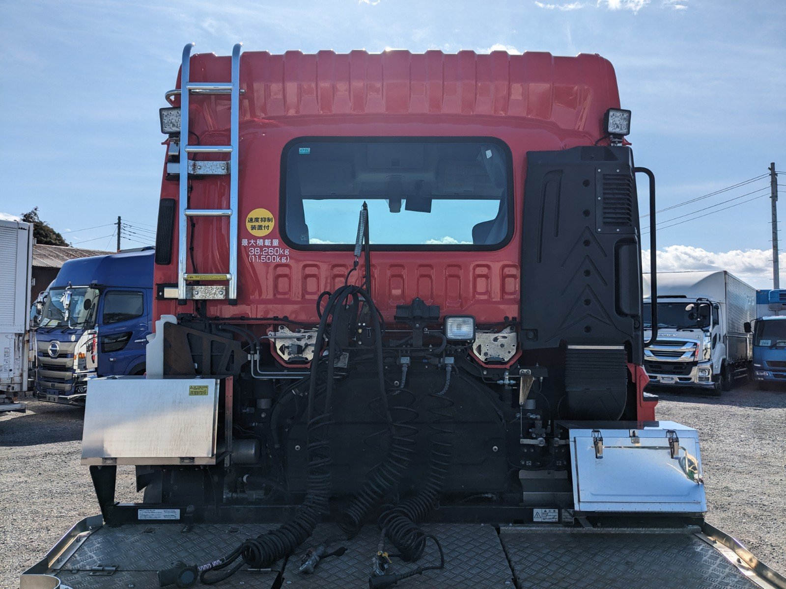 vehicle_image_20260330183504P7TVBCtvax.jpg