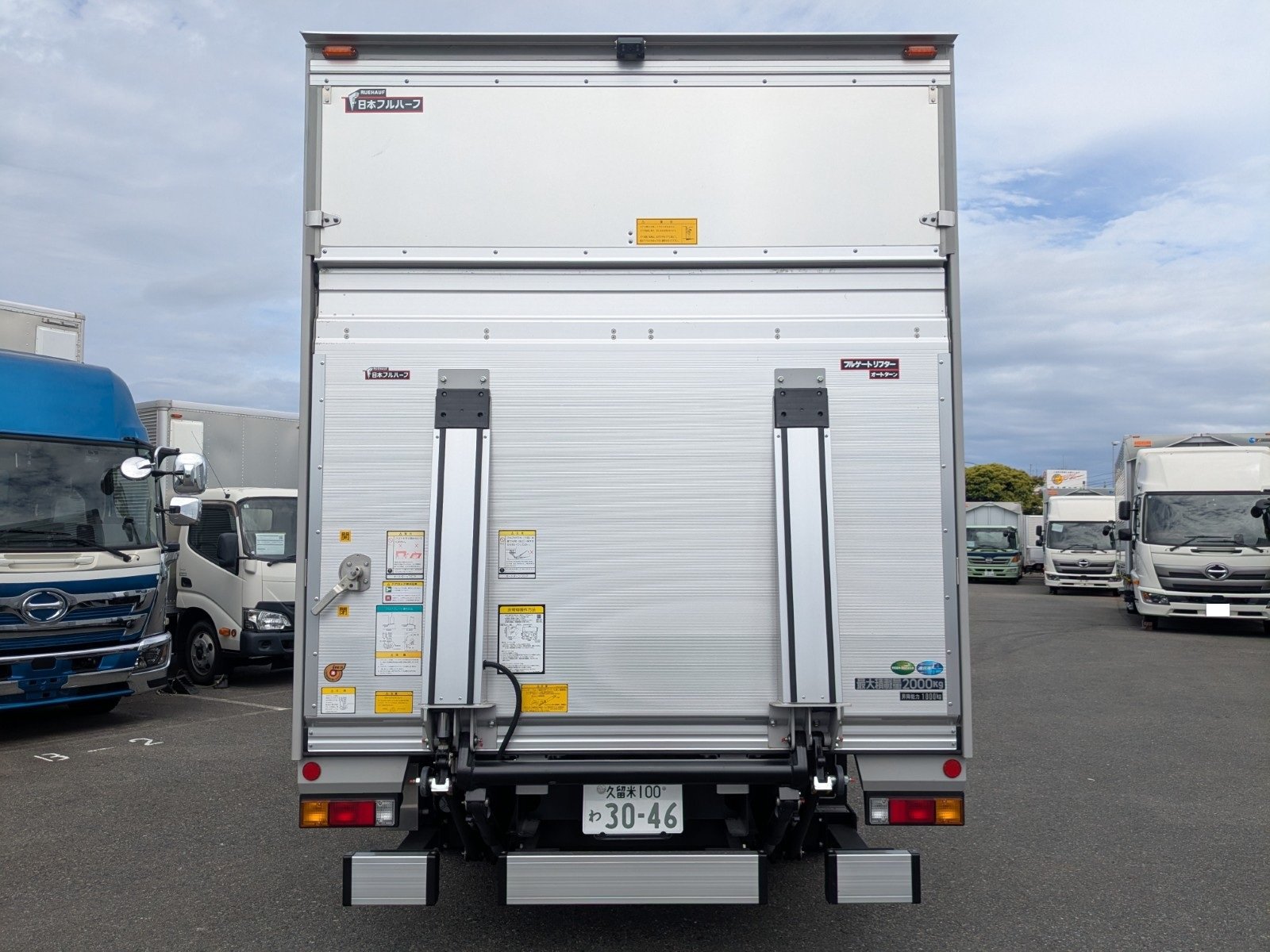 vehicle_image_20260522095407P7L68JDy7r.jpg