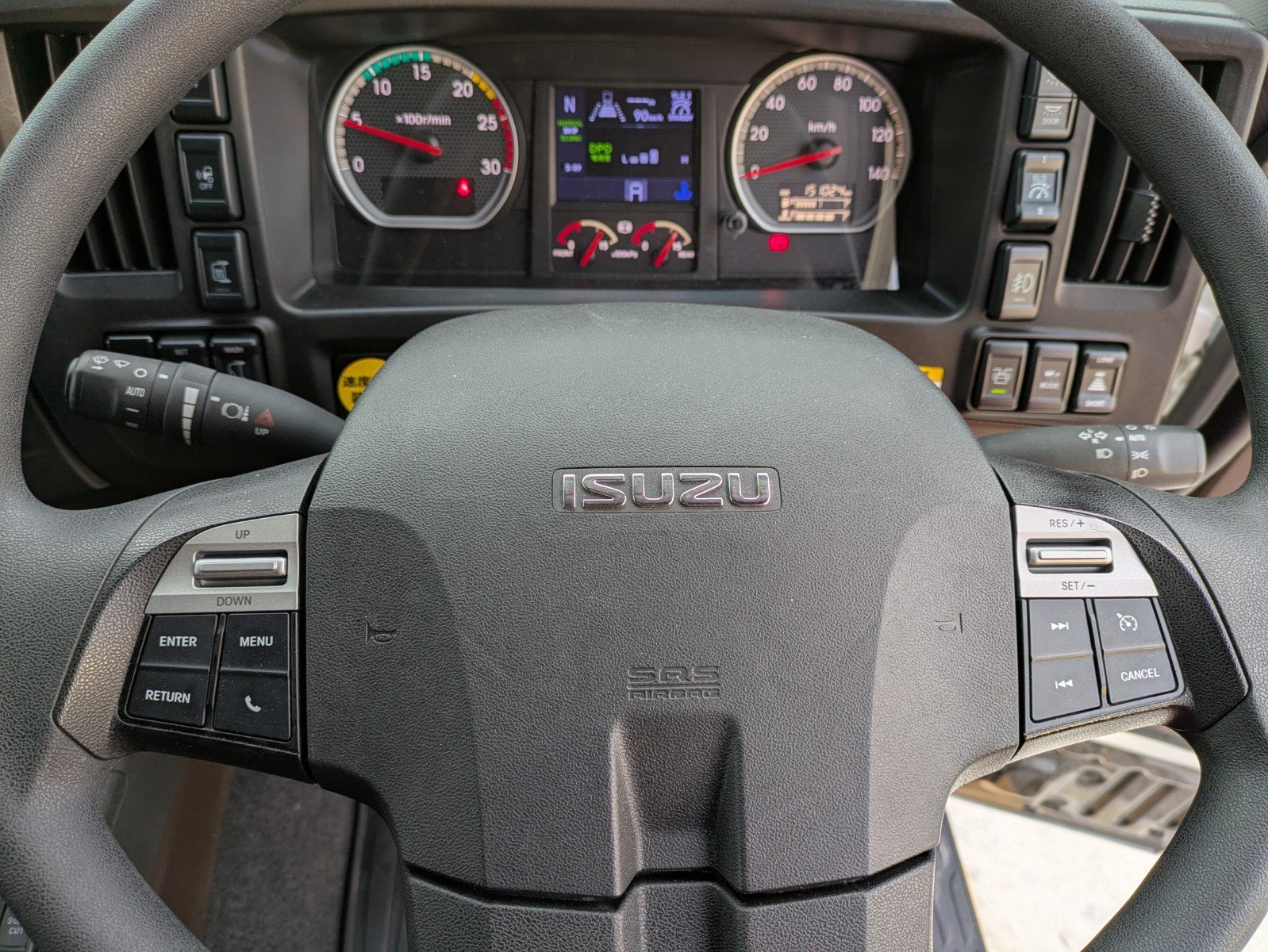 vehicle_image_20260129090820AxBz0wXr78.jpg