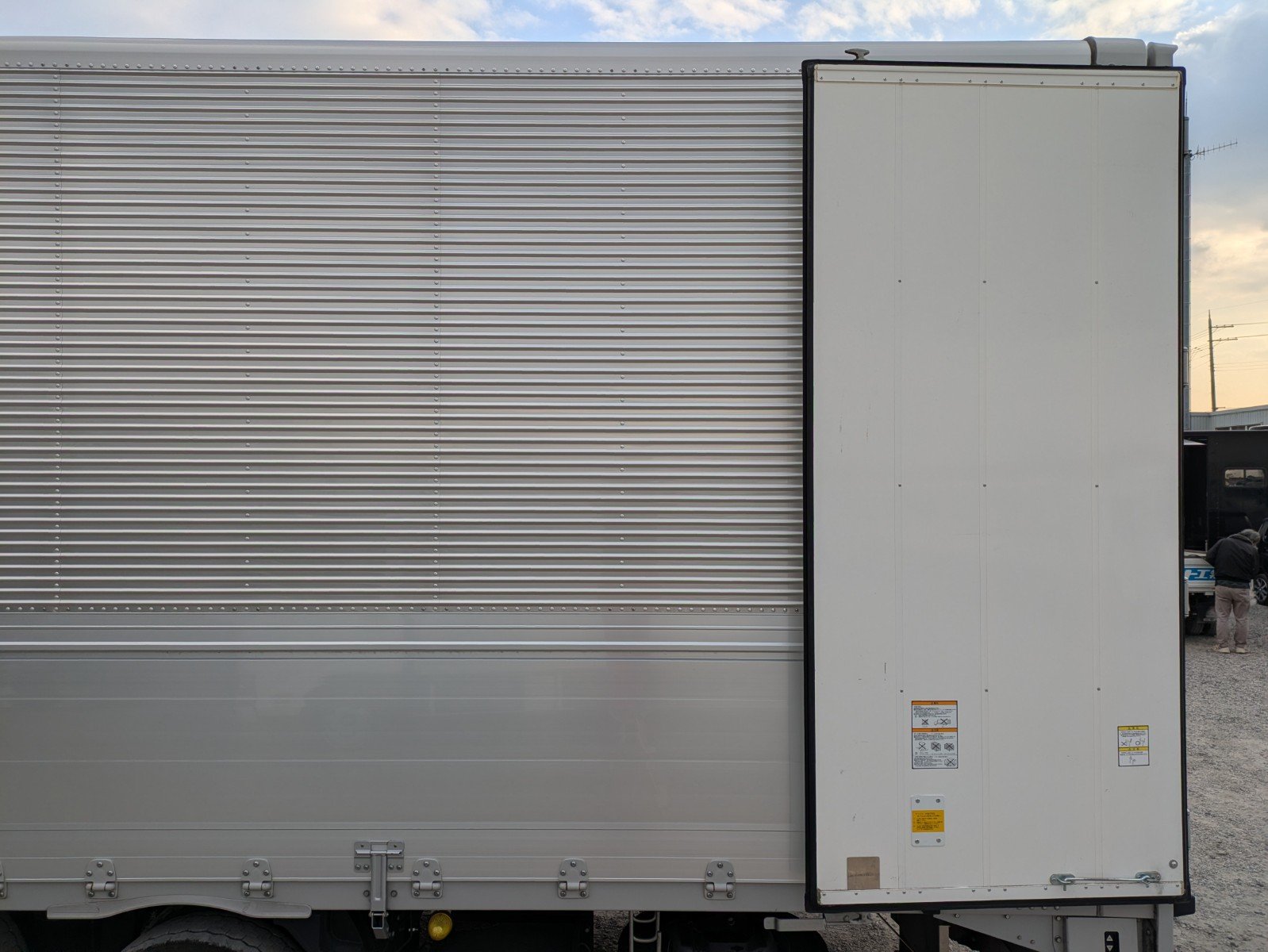 vehicle_image_20260129090820bVYGl9xSvG.jpg