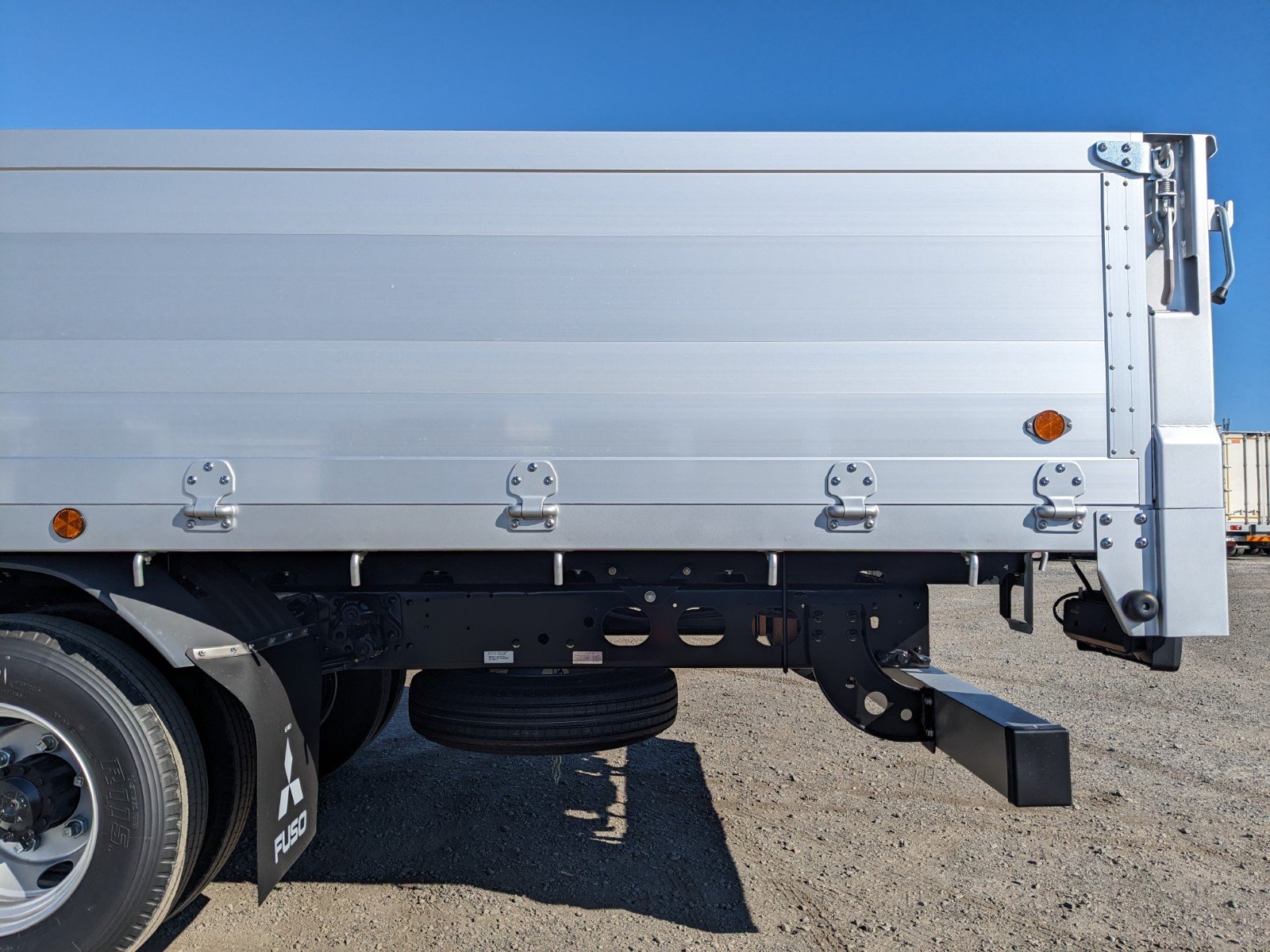 vehicle_image_202602041930433CS5y6rSHd.jpg