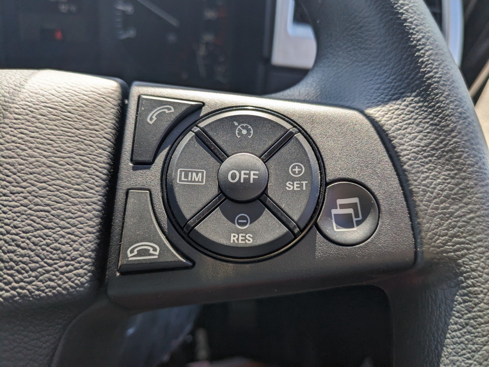 vehicle_image_20260204193043YL6Av5GdyD.jpg