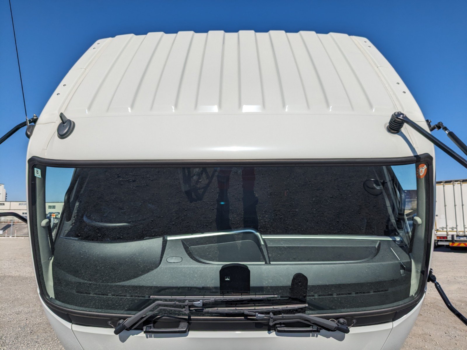 vehicle_image_20260204193043faRiAPby0M.jpg