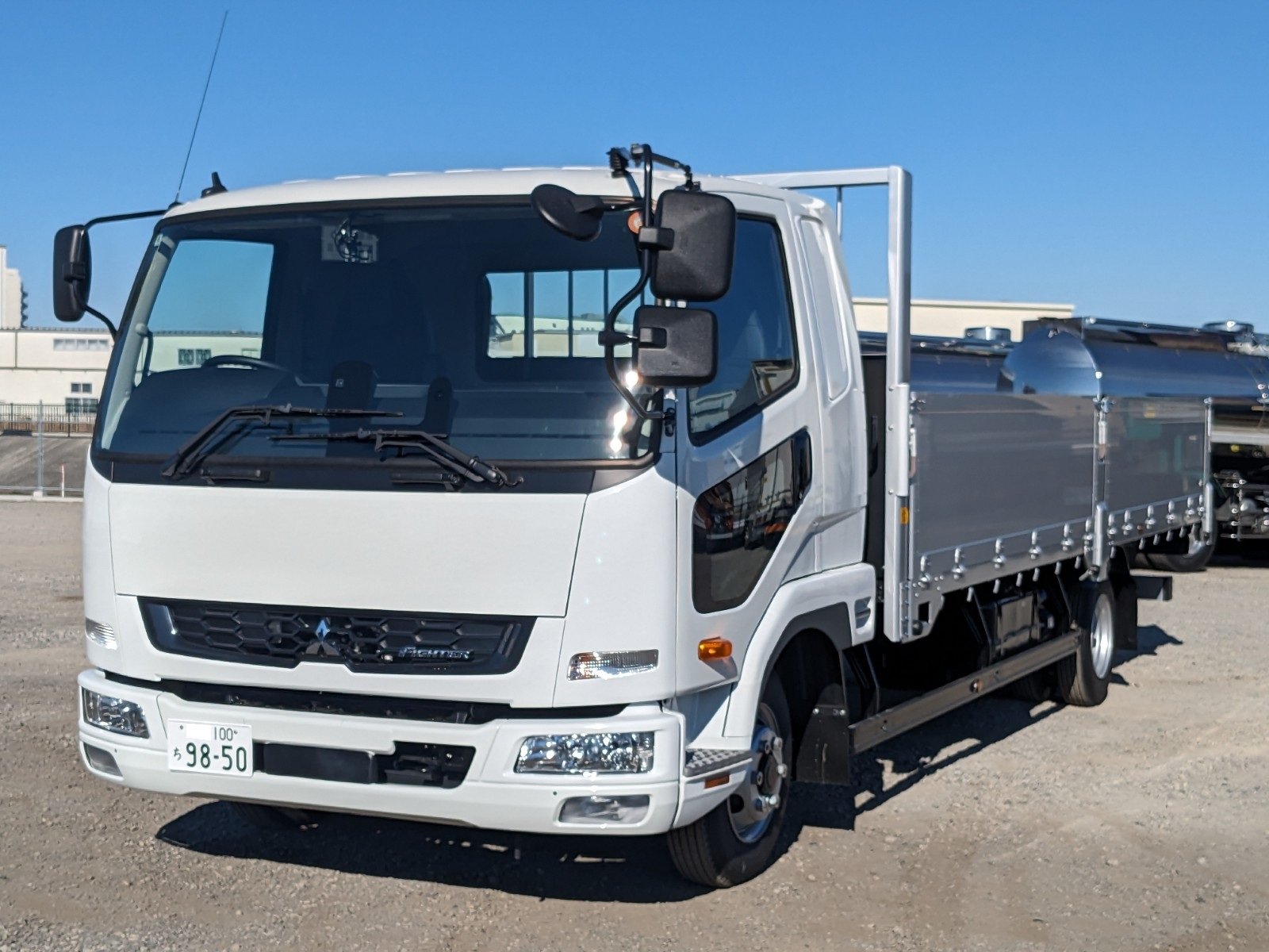 vehicle_image_20260204193043qE4T0pFTap.jpg