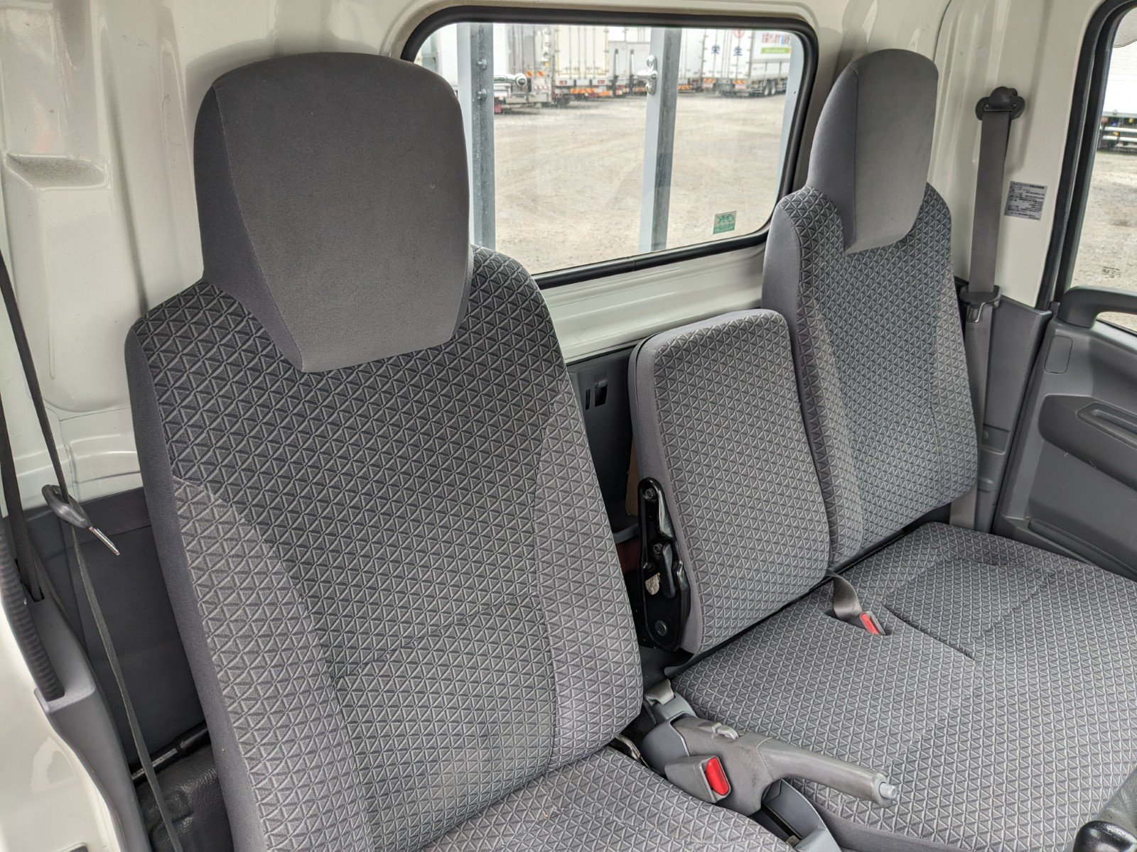 vehicle_image_202604201629242TBZGJXrb1.jpg