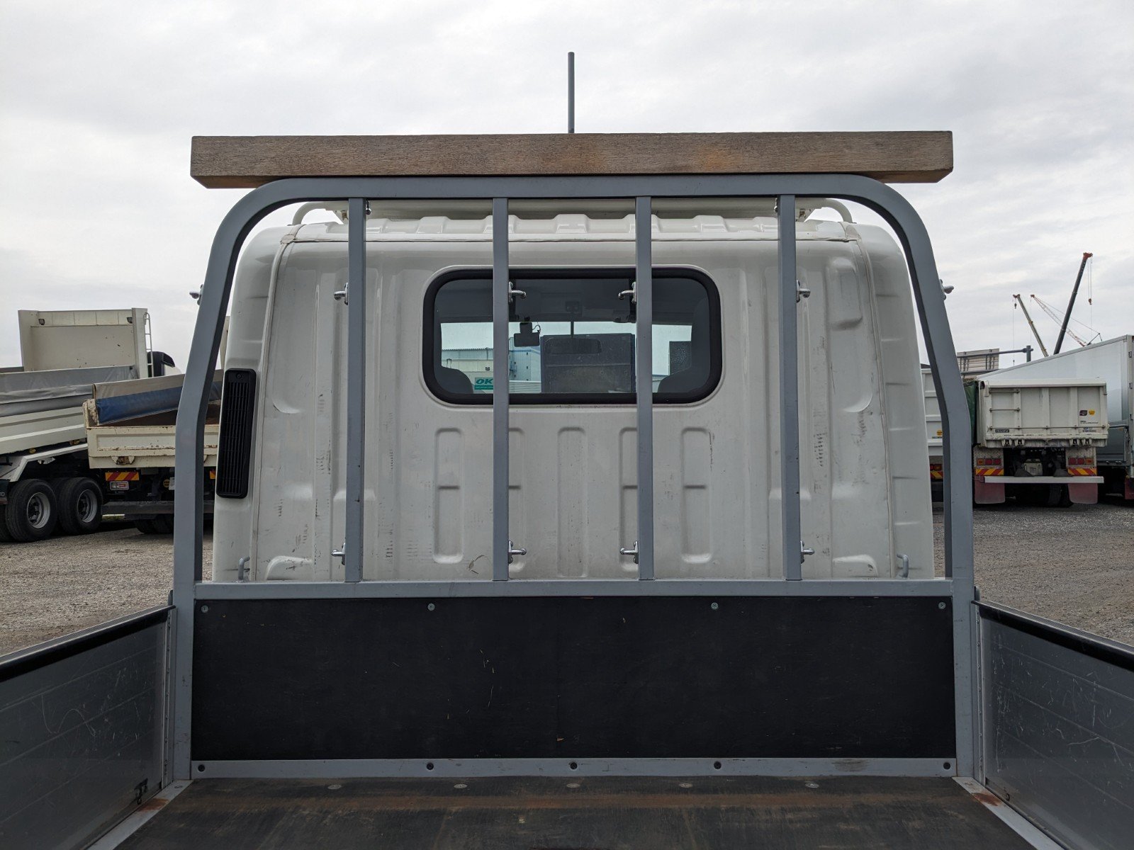 vehicle_image_20260420162924GtIUjgp1zi.jpg