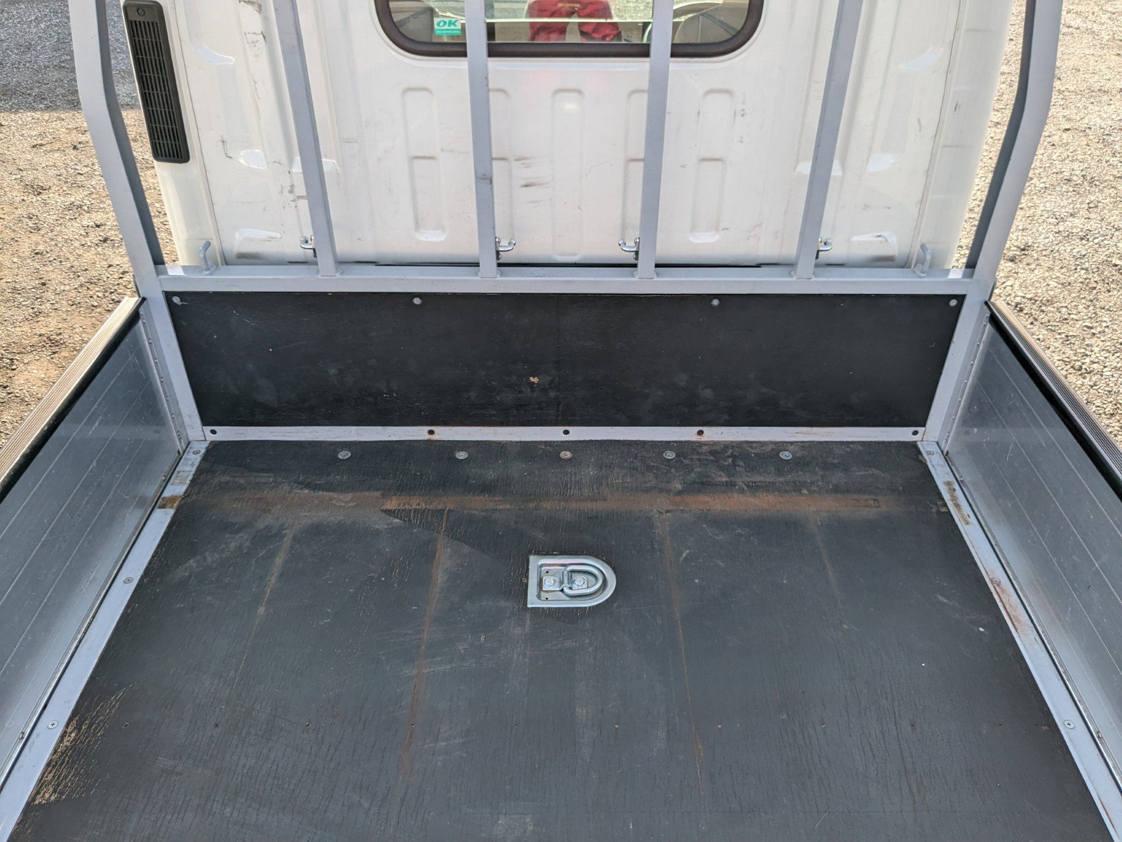 vehicle_image_20260513133605TXB7jZPH03.jpg