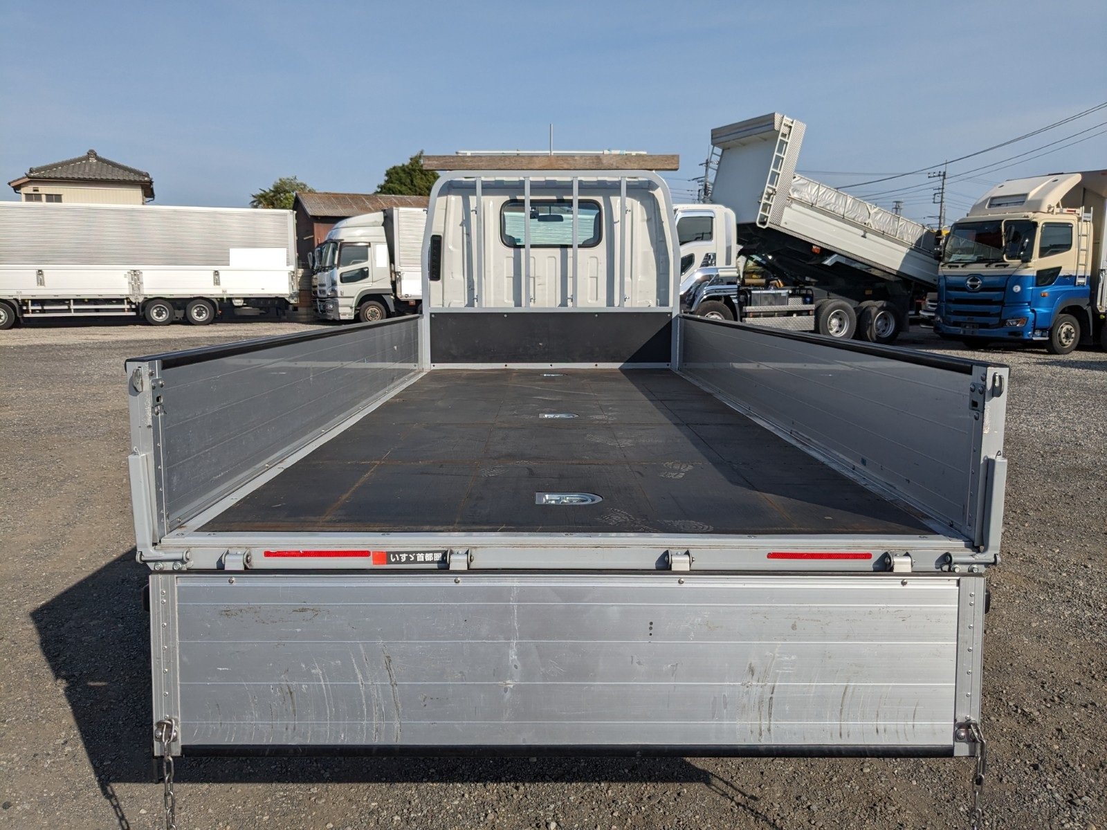 vehicle_image_20260513150548uLC0bOuKjp.jpg