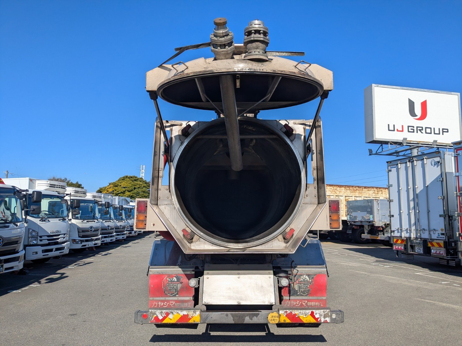 vehicle_image_20260219093628HsCHx0hyJa.jpg