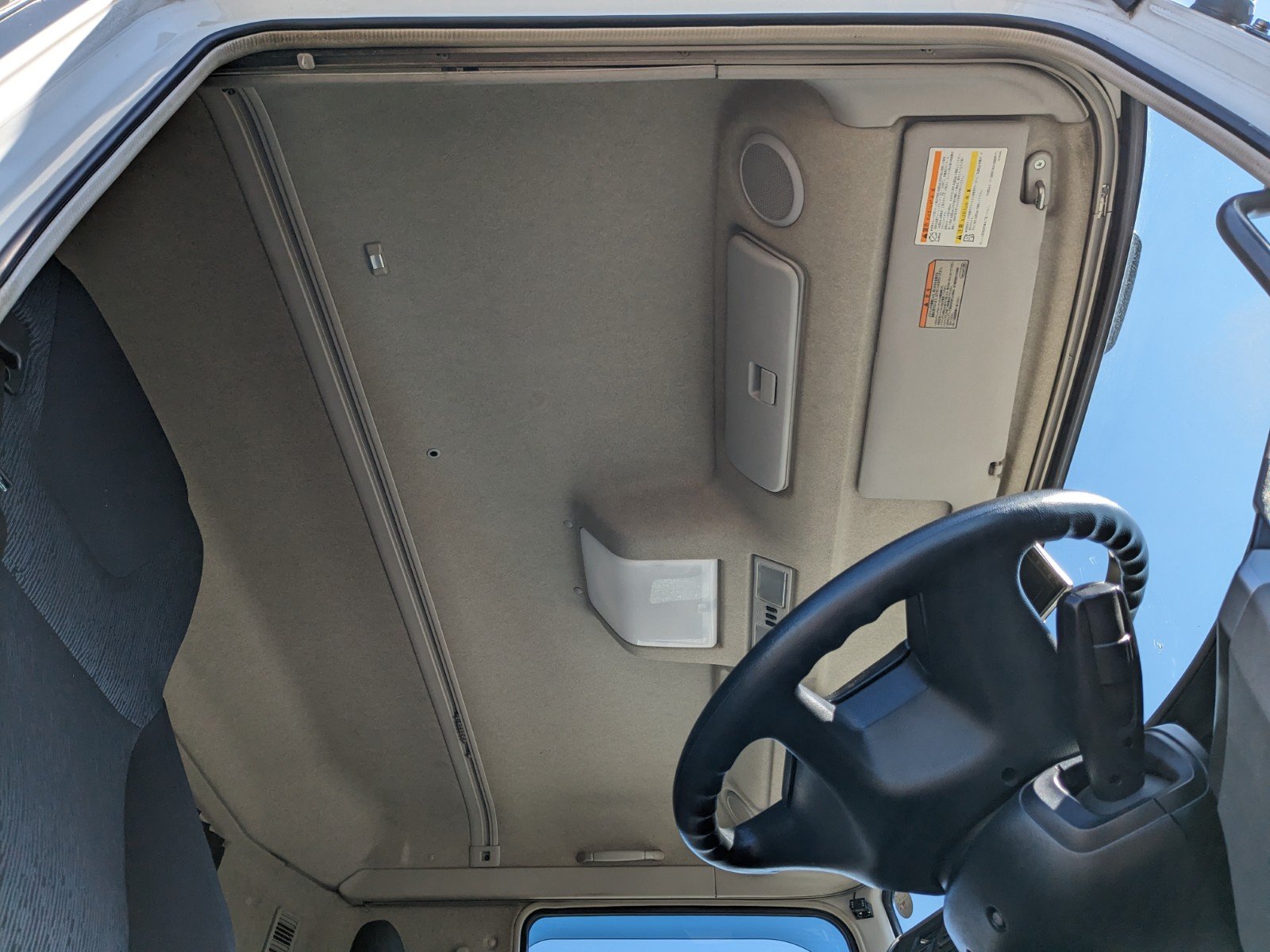 vehicle_image_20260327164945tccuYrtKco.jpg