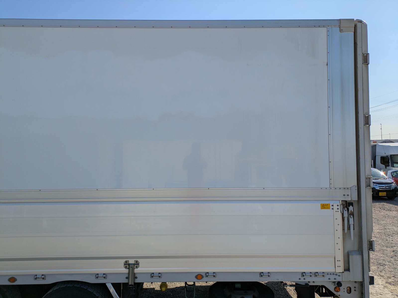 vehicle_image_20260316111953VzSL1NeY4e.jpg