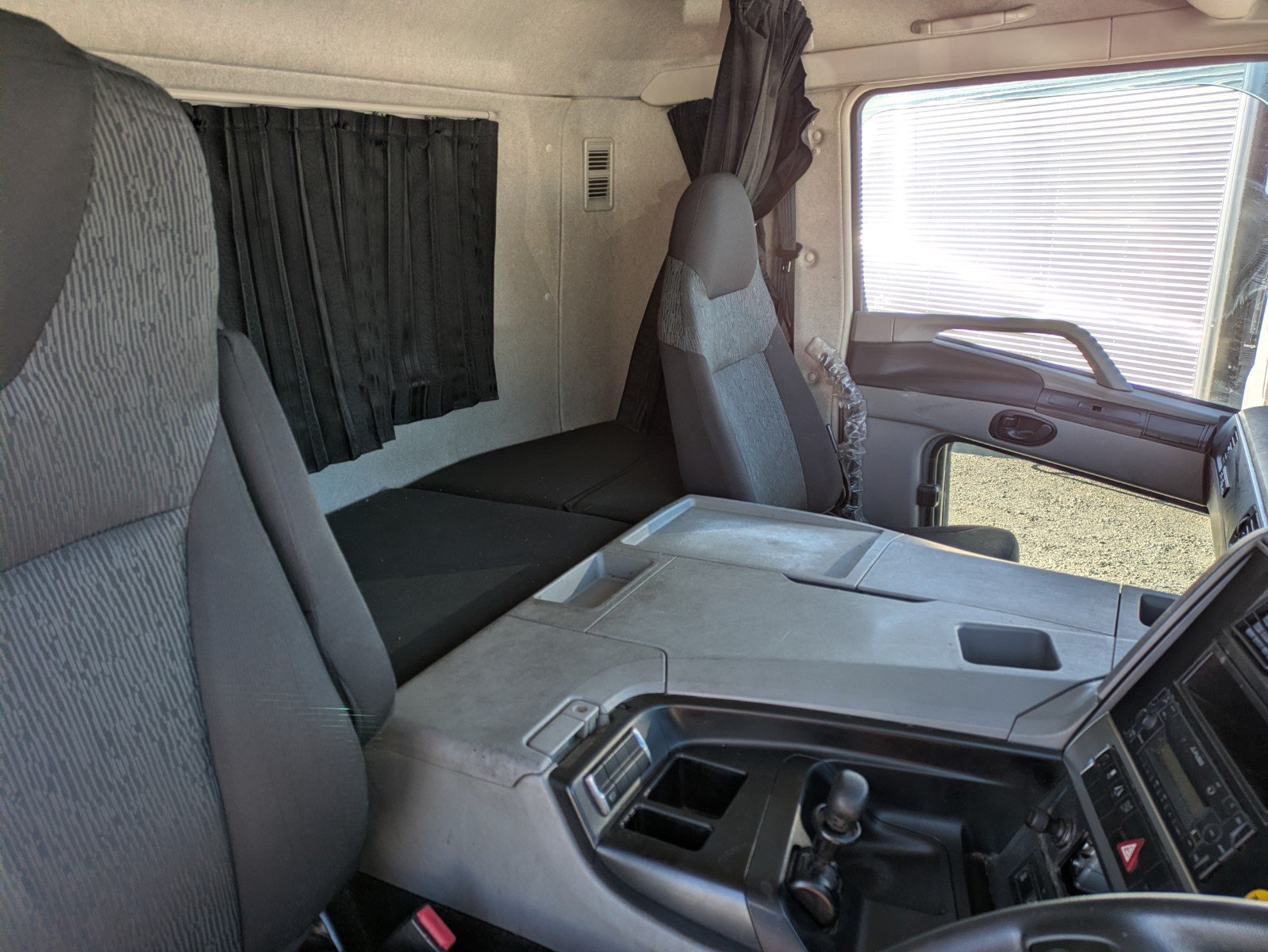 vehicle_image_20260316111953u6WrElvVLp.jpg