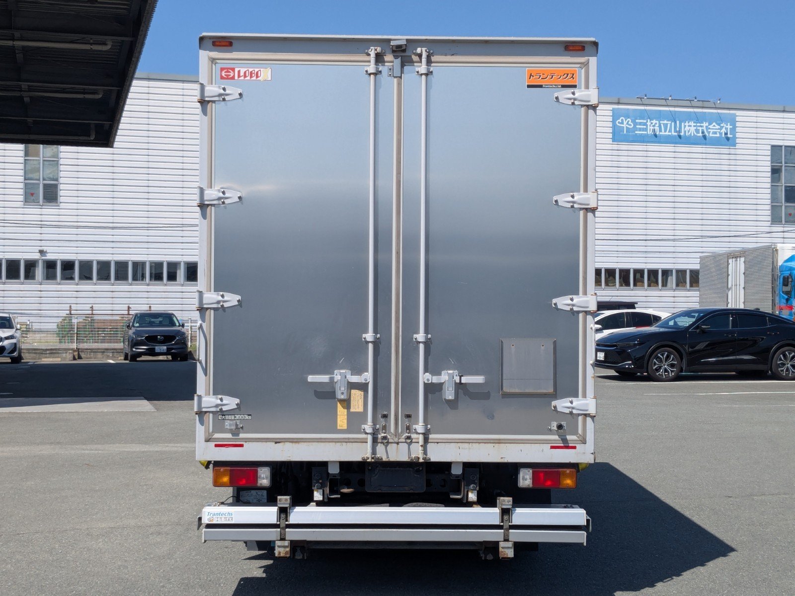vehicle_image_20260417095023CT3BqXmZKR.jpg
