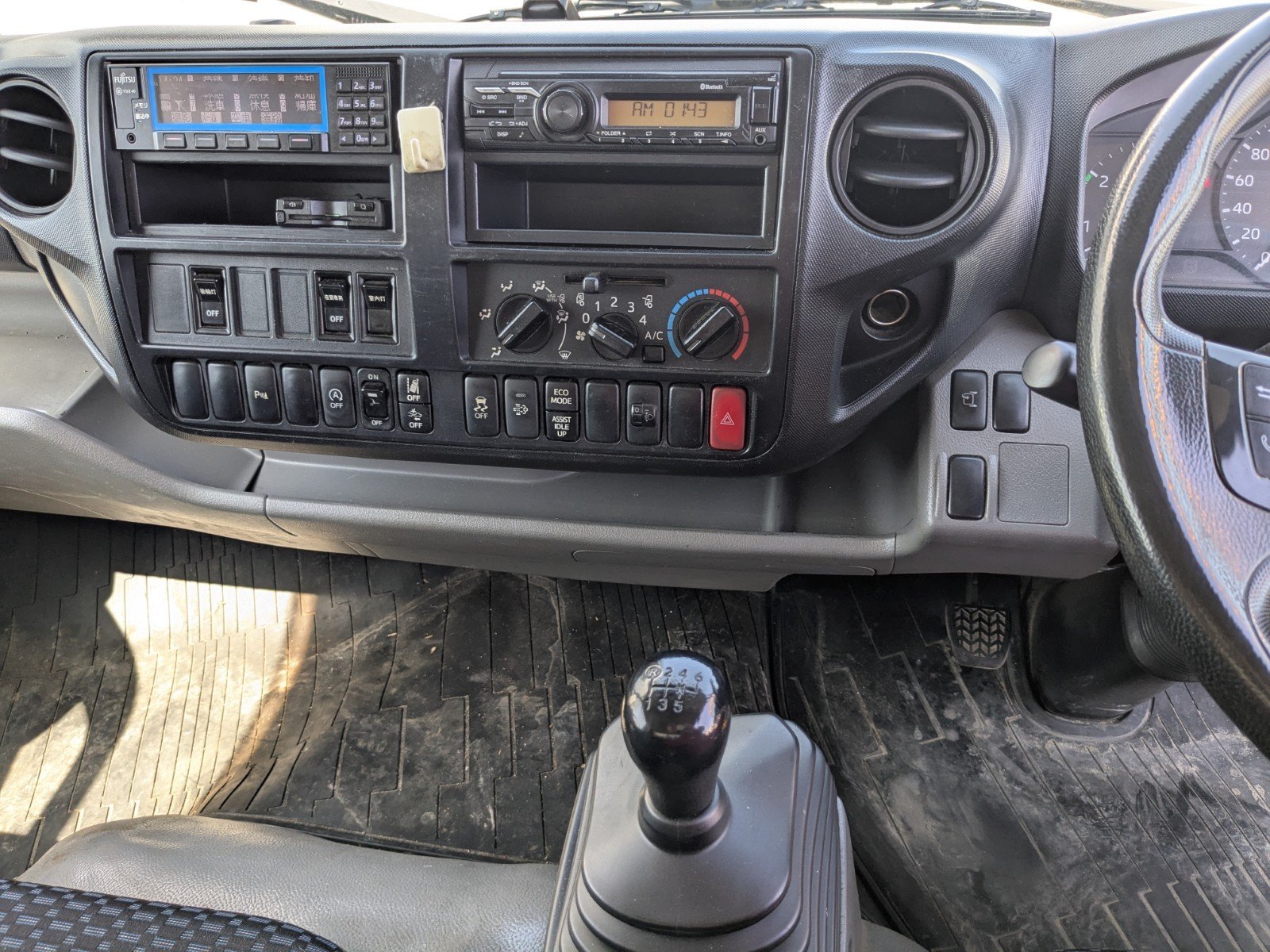 vehicle_image_20260417095023ZXvc9gXlmh.jpg