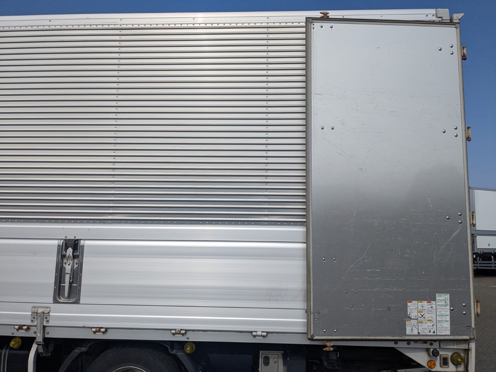 vehicle_image_20260206173737WXvhyVowl4.jpg
