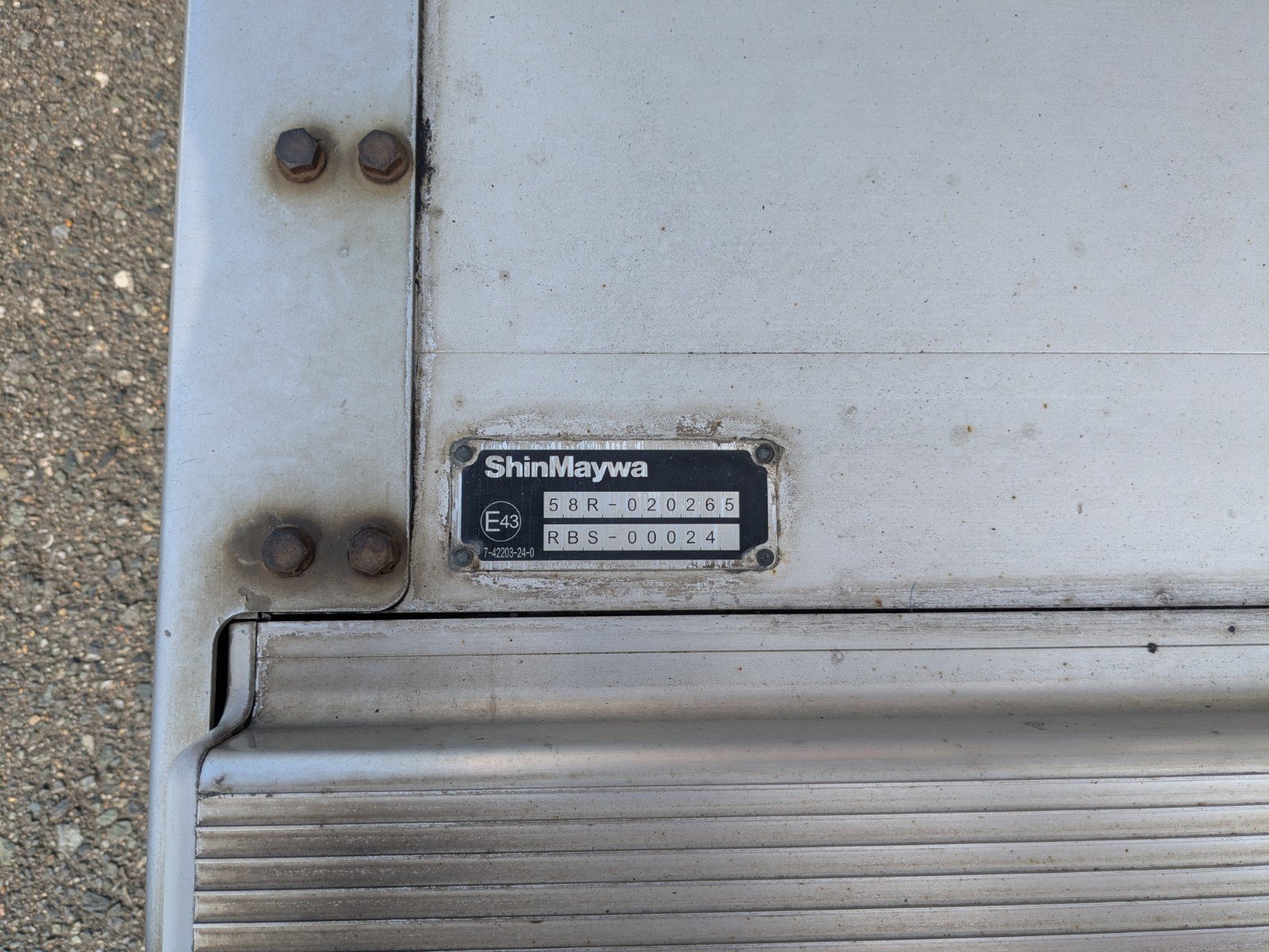 vehicle_image_20260206173737ebT38mL1Q8.jpg