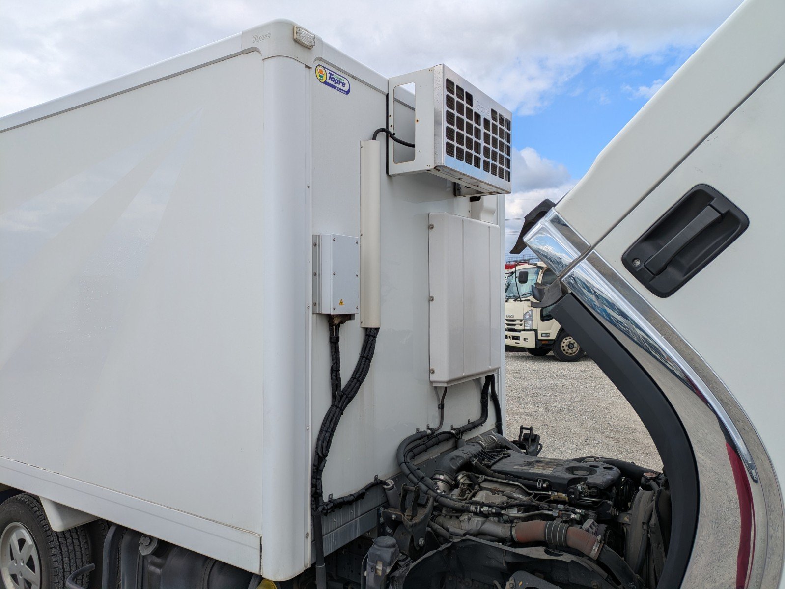 vehicle_image_20260312091542cEN1pBhrmo.jpg