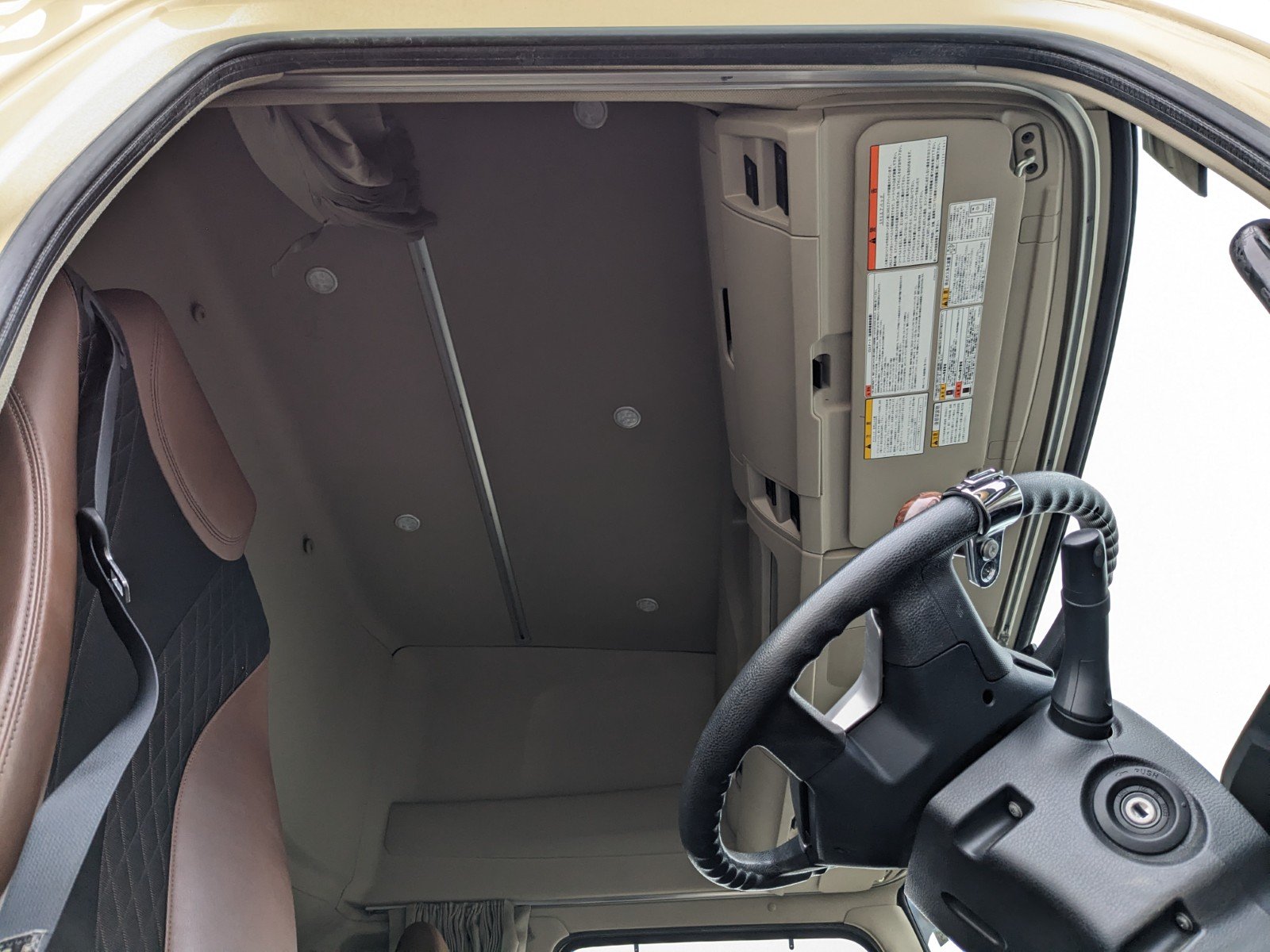vehicle_image_20260306141512mF2DXlsNTn.jpg