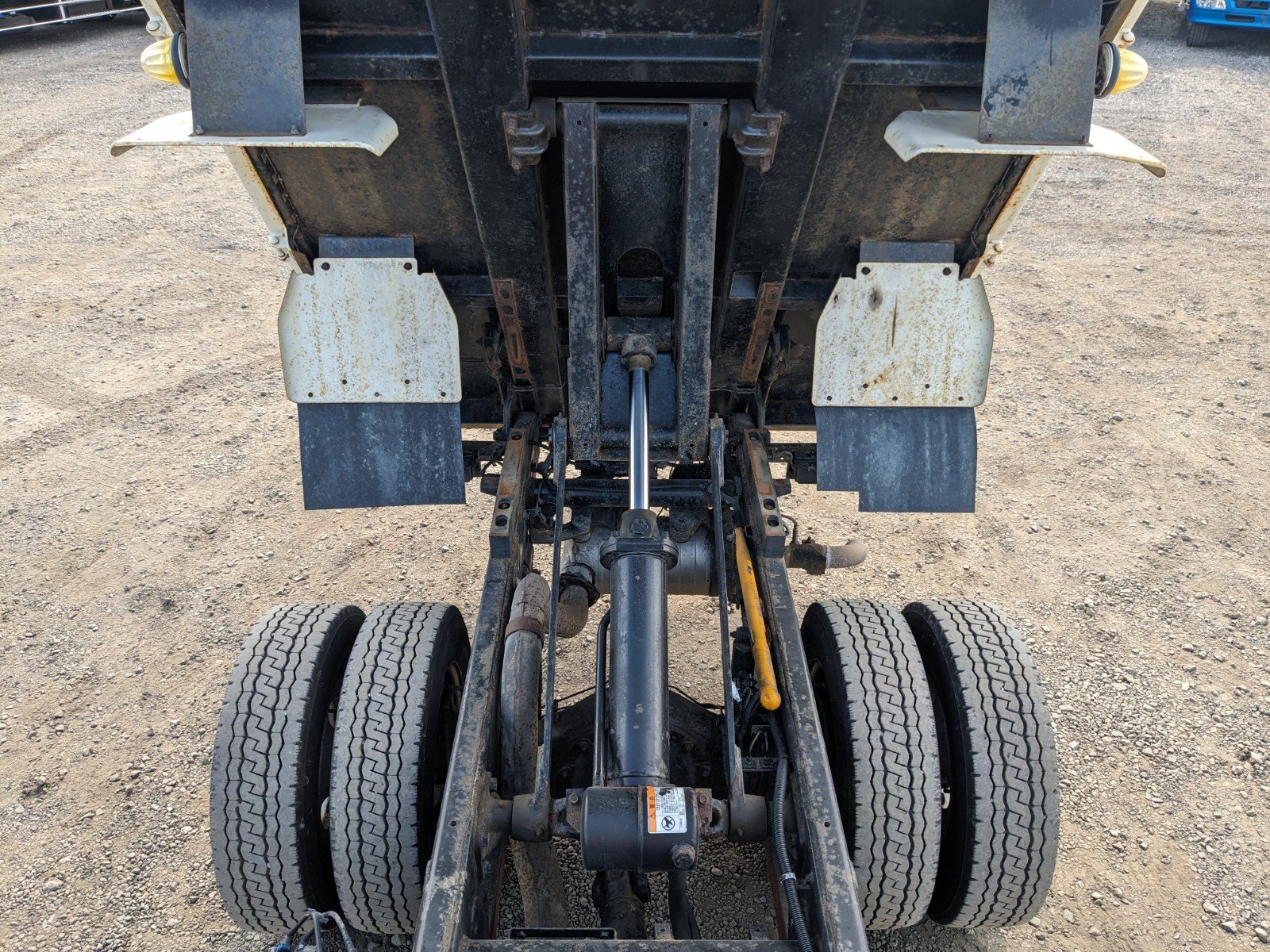 vehicle_image_20260210165511ck9va1ILeo.jpg
