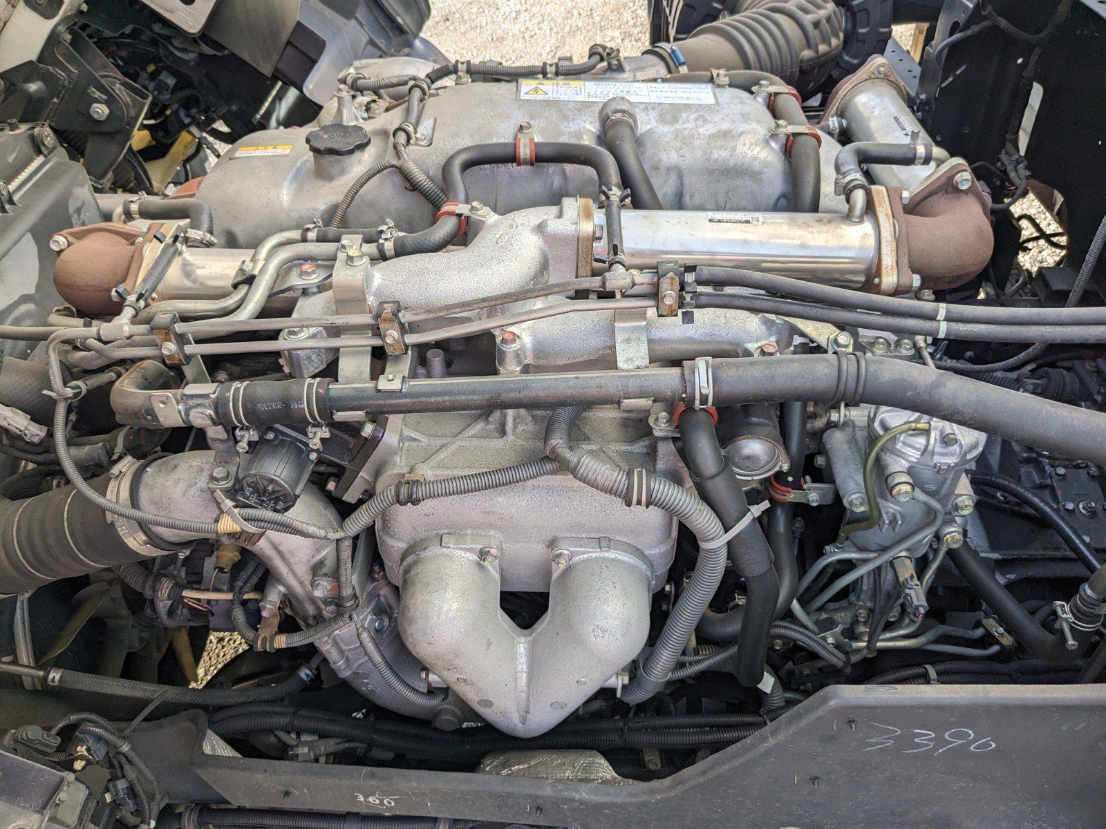 vehicle_image_20260326193543ISAwVemFyI.jpg