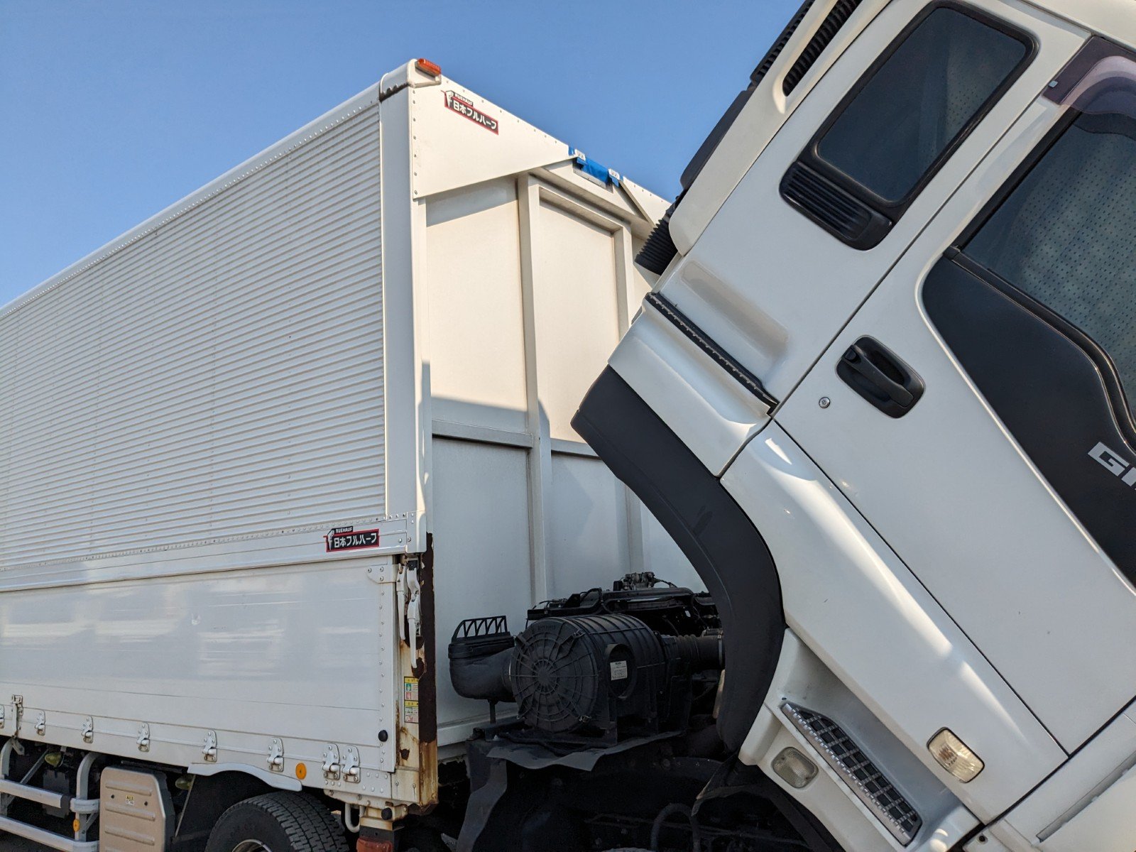 vehicle_image_20260326193543Y8nLcWvCGA.jpg