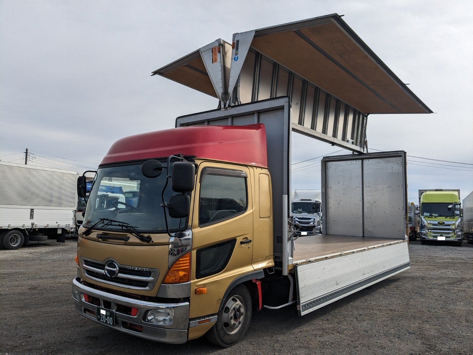 vehicle_image_202603020908249REXifHy8j.jpg