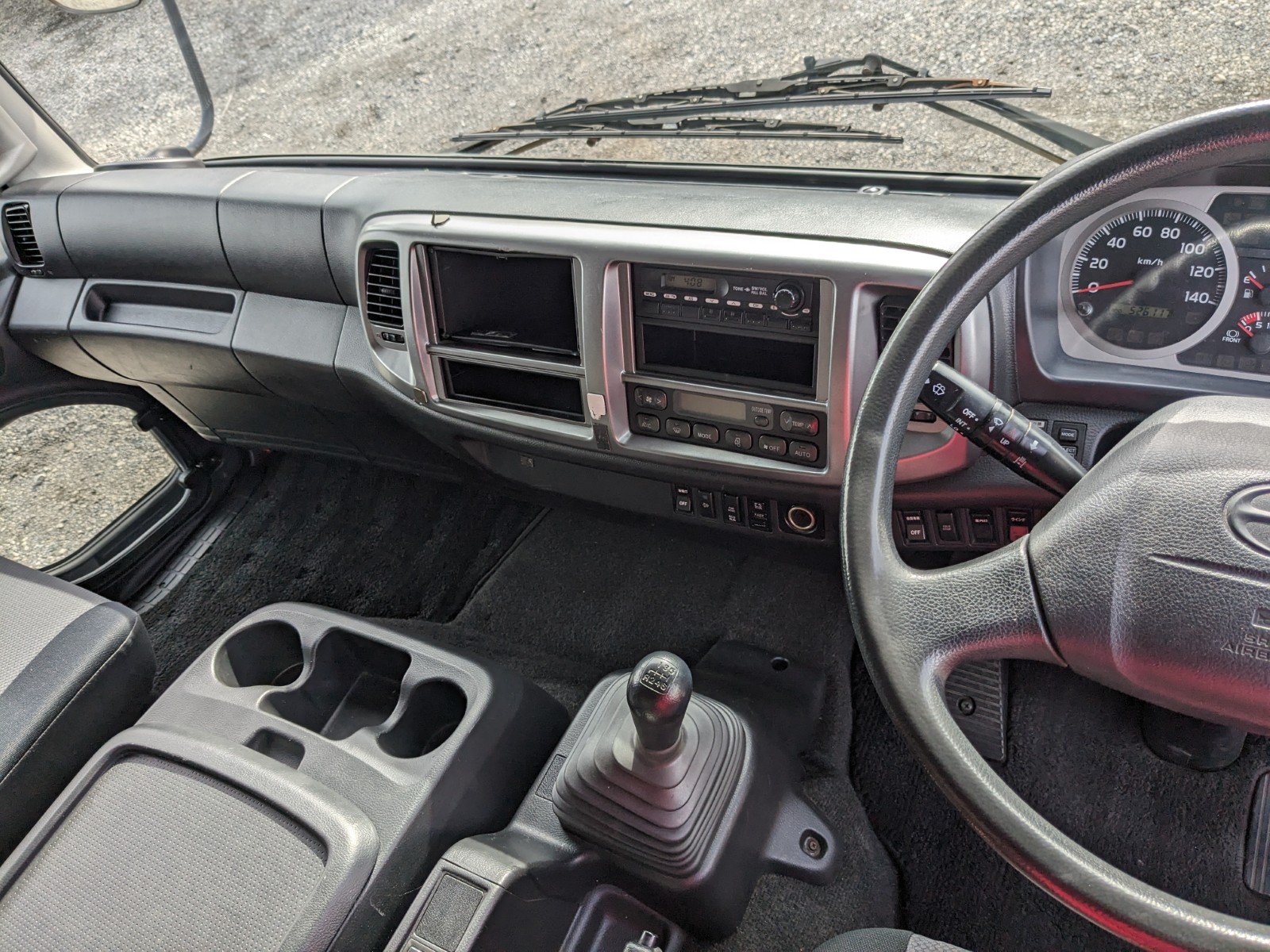 vehicle_image_20260302090824fVfrlW1uVL.jpg