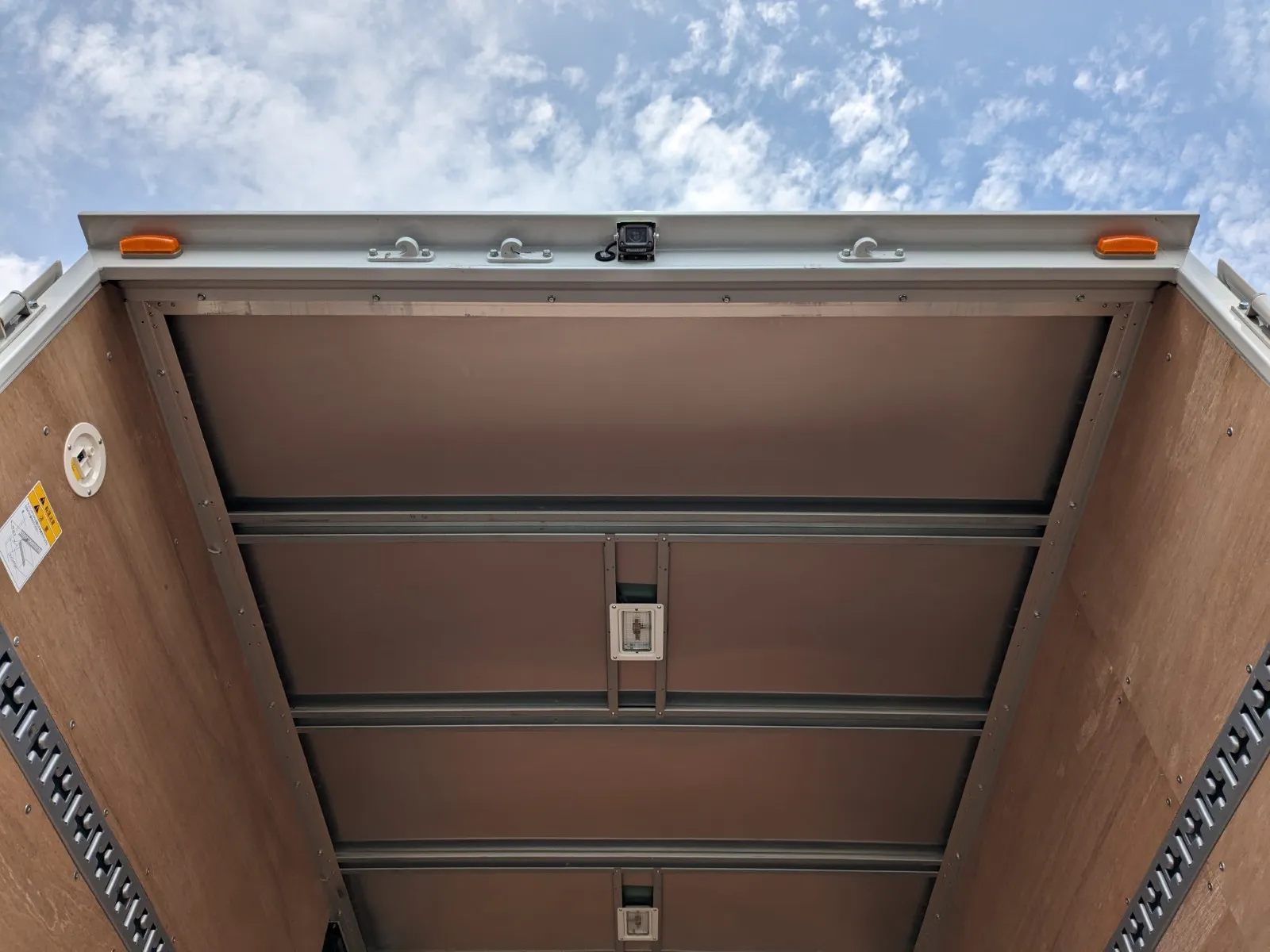 vehicle_image_202606161842192xmmxmuph2.webp