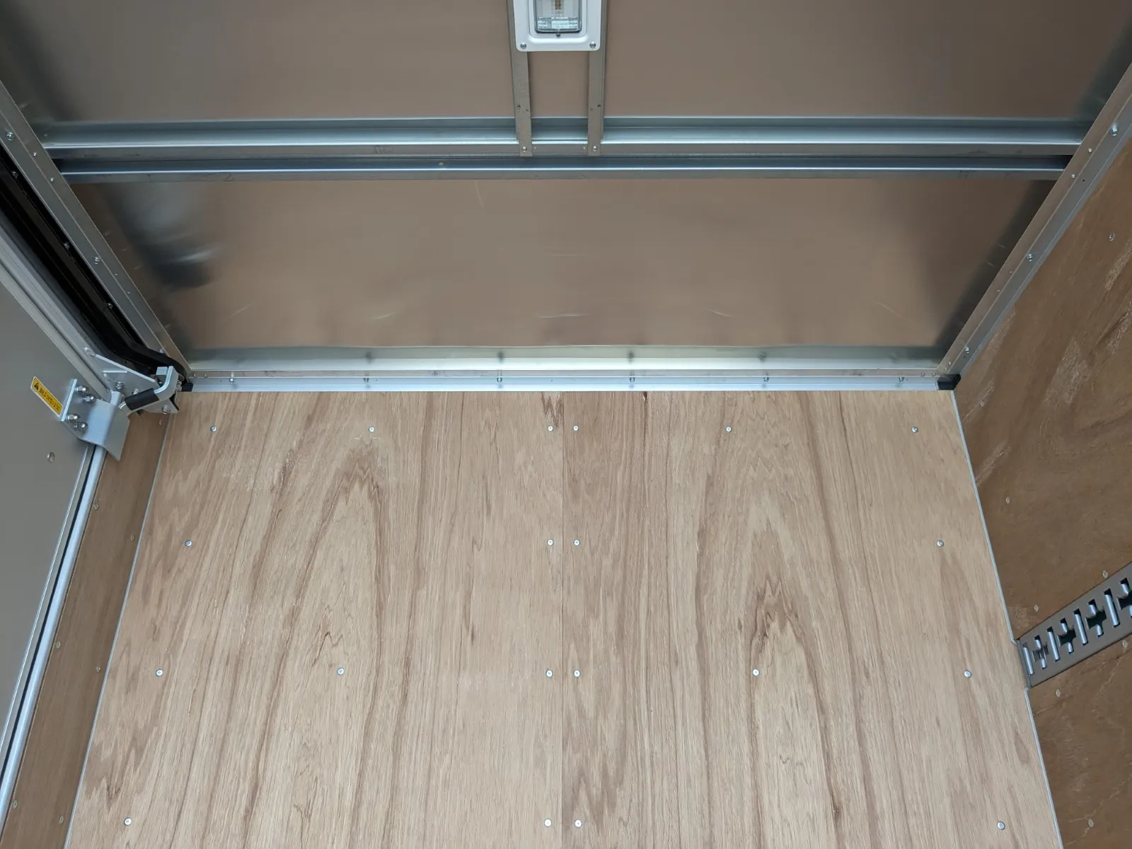vehicle_image_202606161842194q0Q5MMsSg.webp