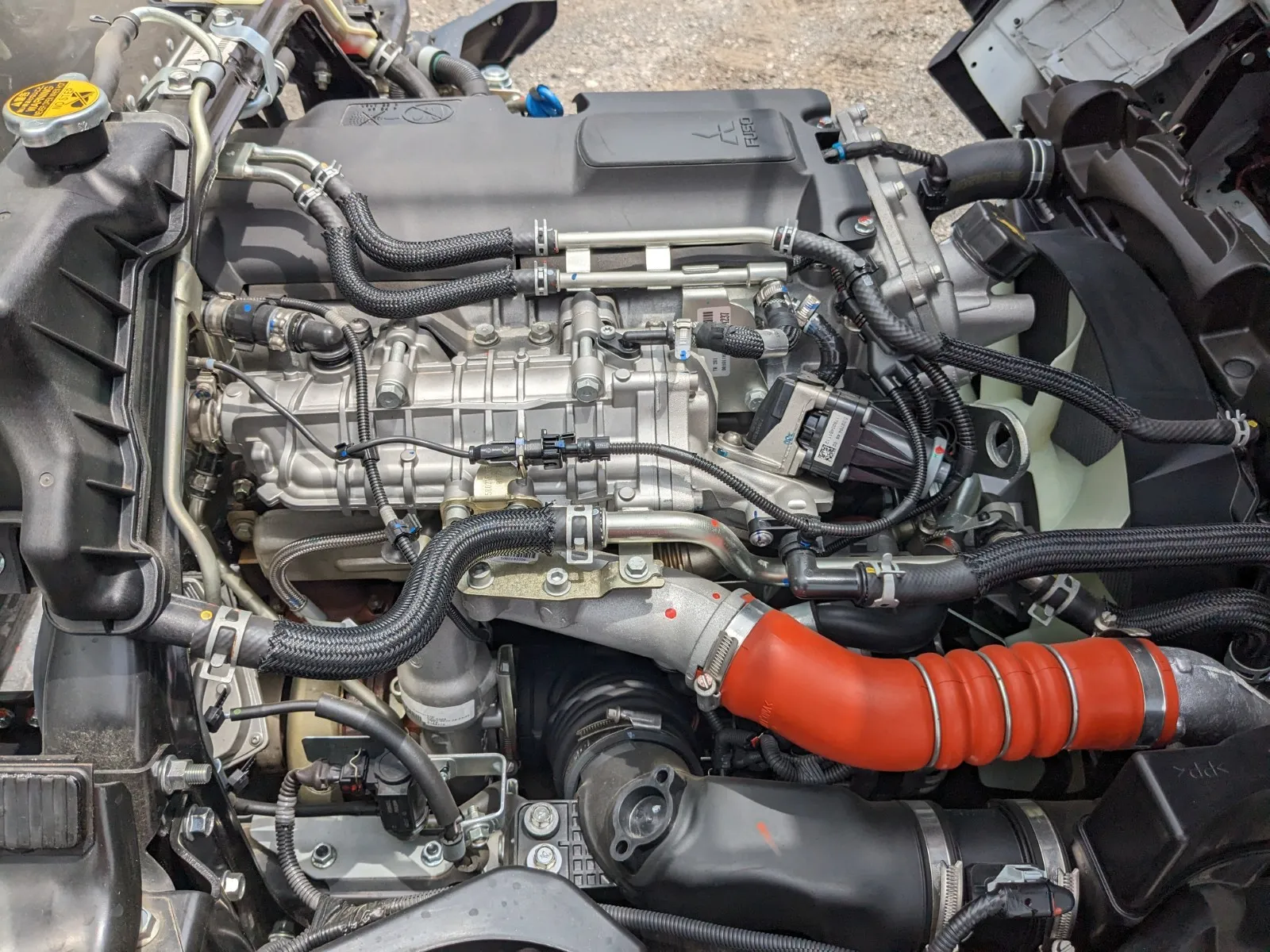 vehicle_image_202606161842198uxNdYkbhi.webp