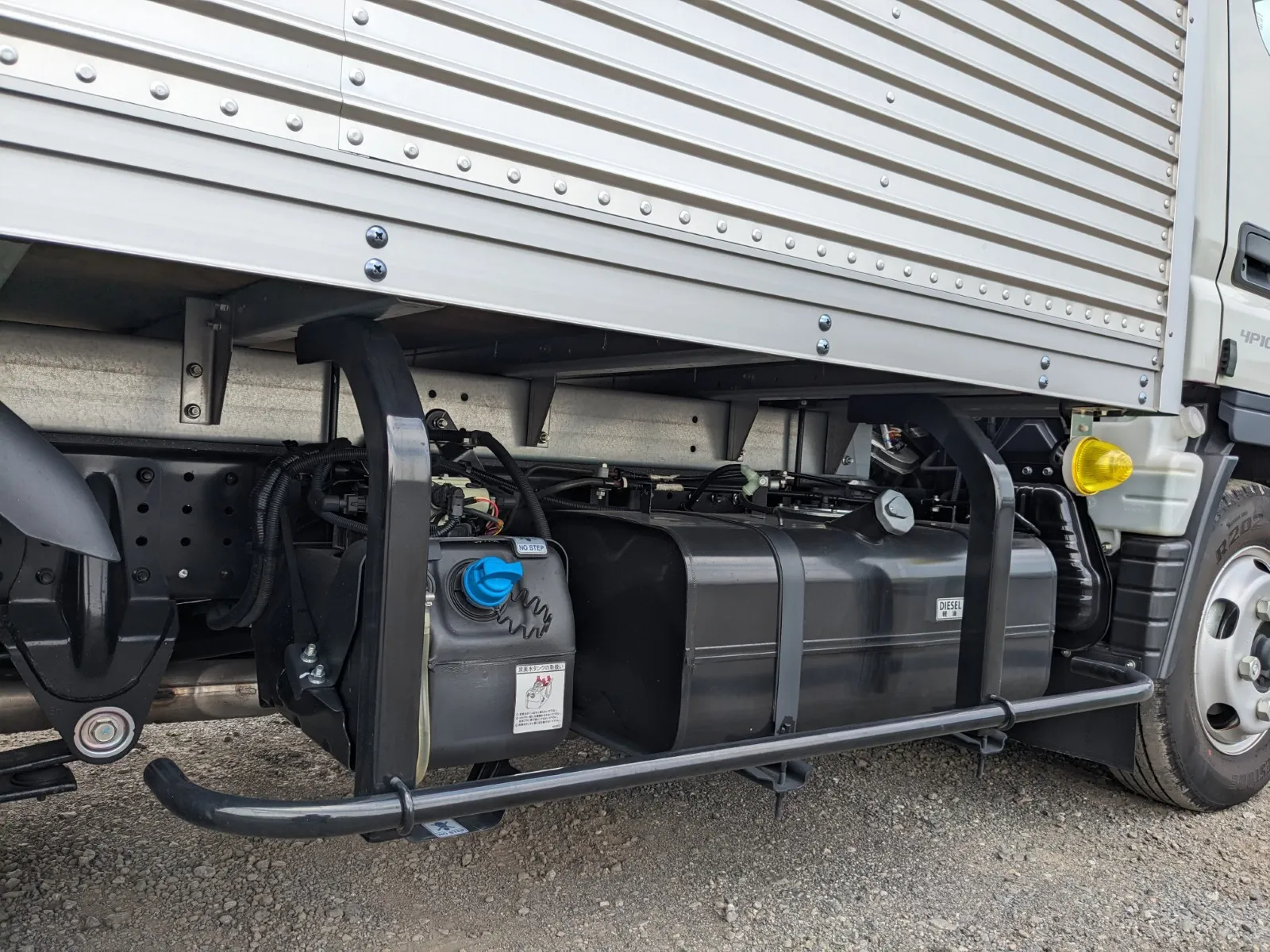 vehicle_image_20260616184219bRu14tRp11.webp