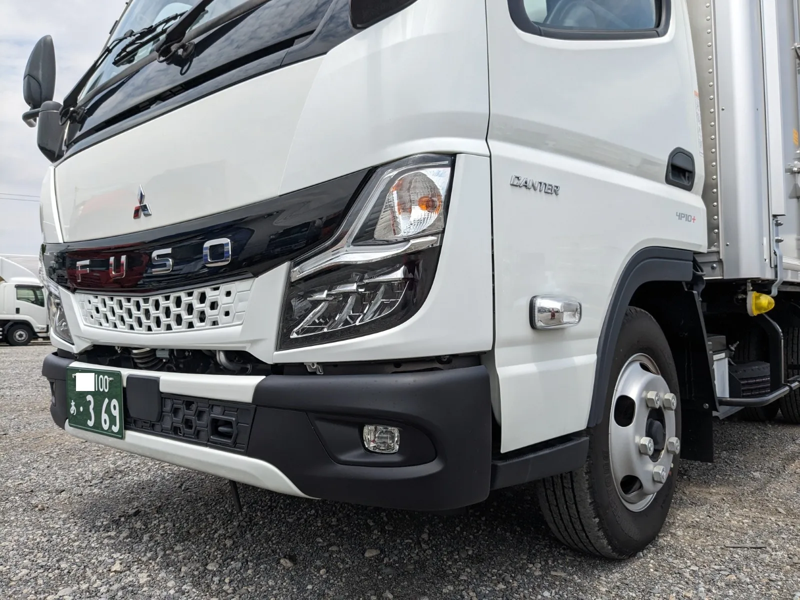 vehicle_image_20260616184219xPRQuztUBC.webp