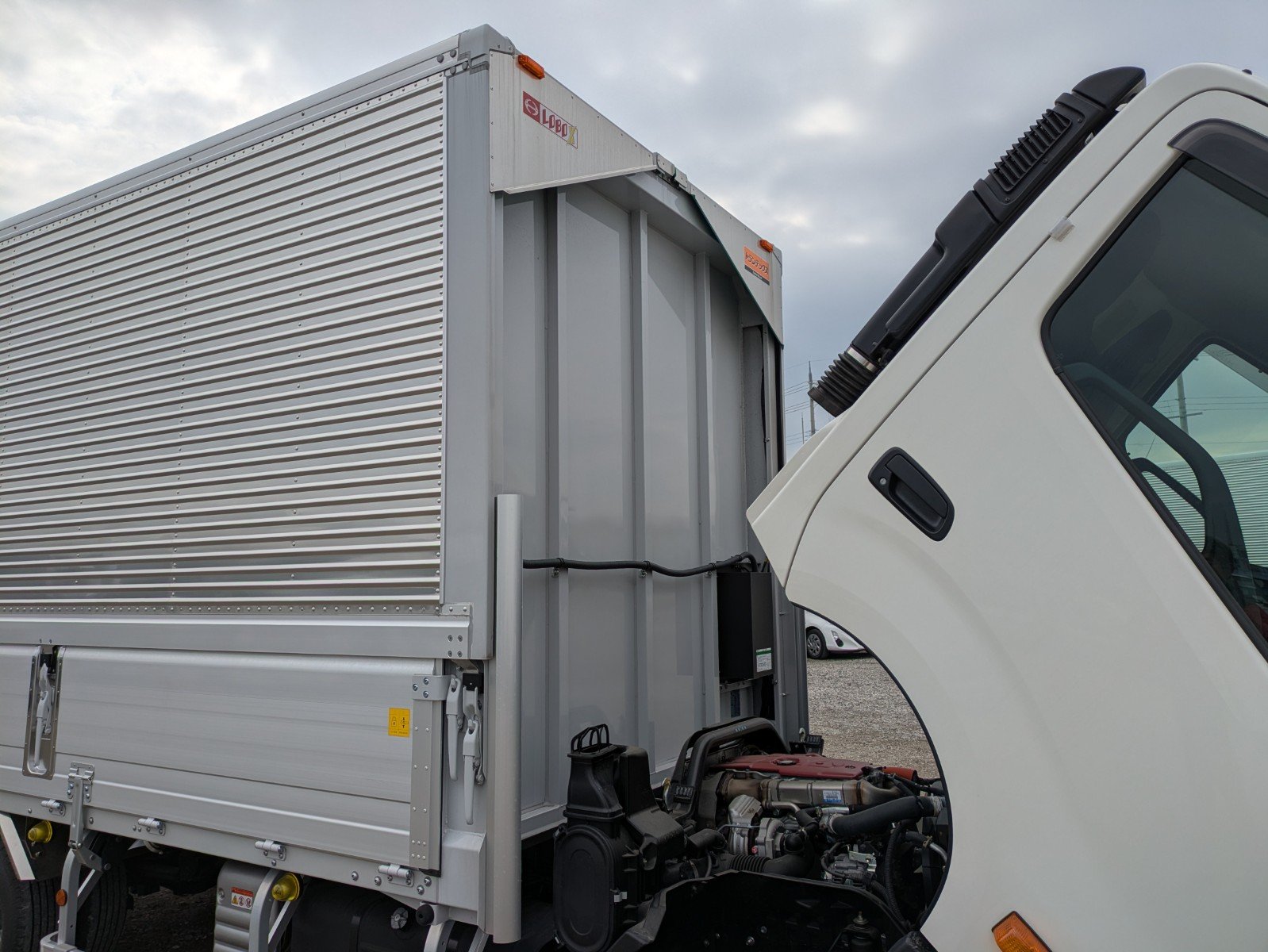 vehicle_image_20260212093550gJaK1BgVL7.jpg