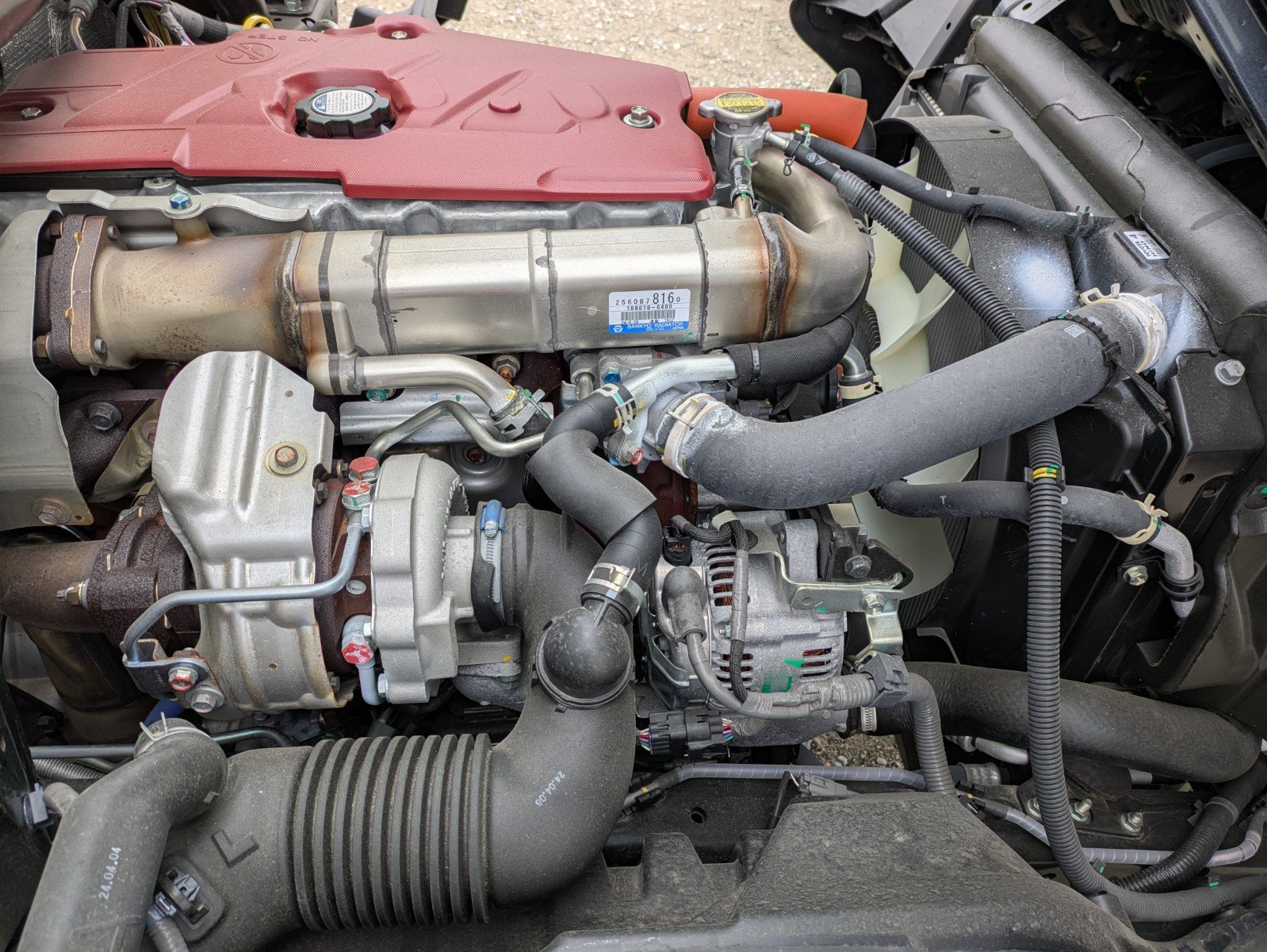 vehicle_image_20260212093550qFiokUJotO.jpg
