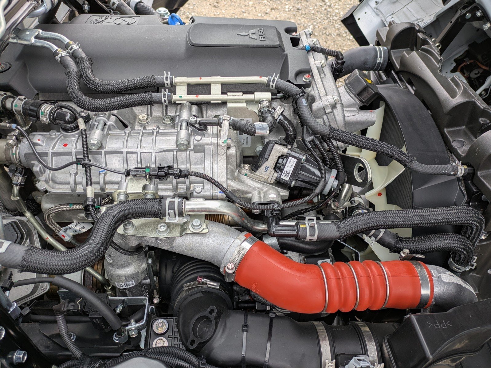 vehicle_image_20260212094440P9MmTzzcDi.jpg