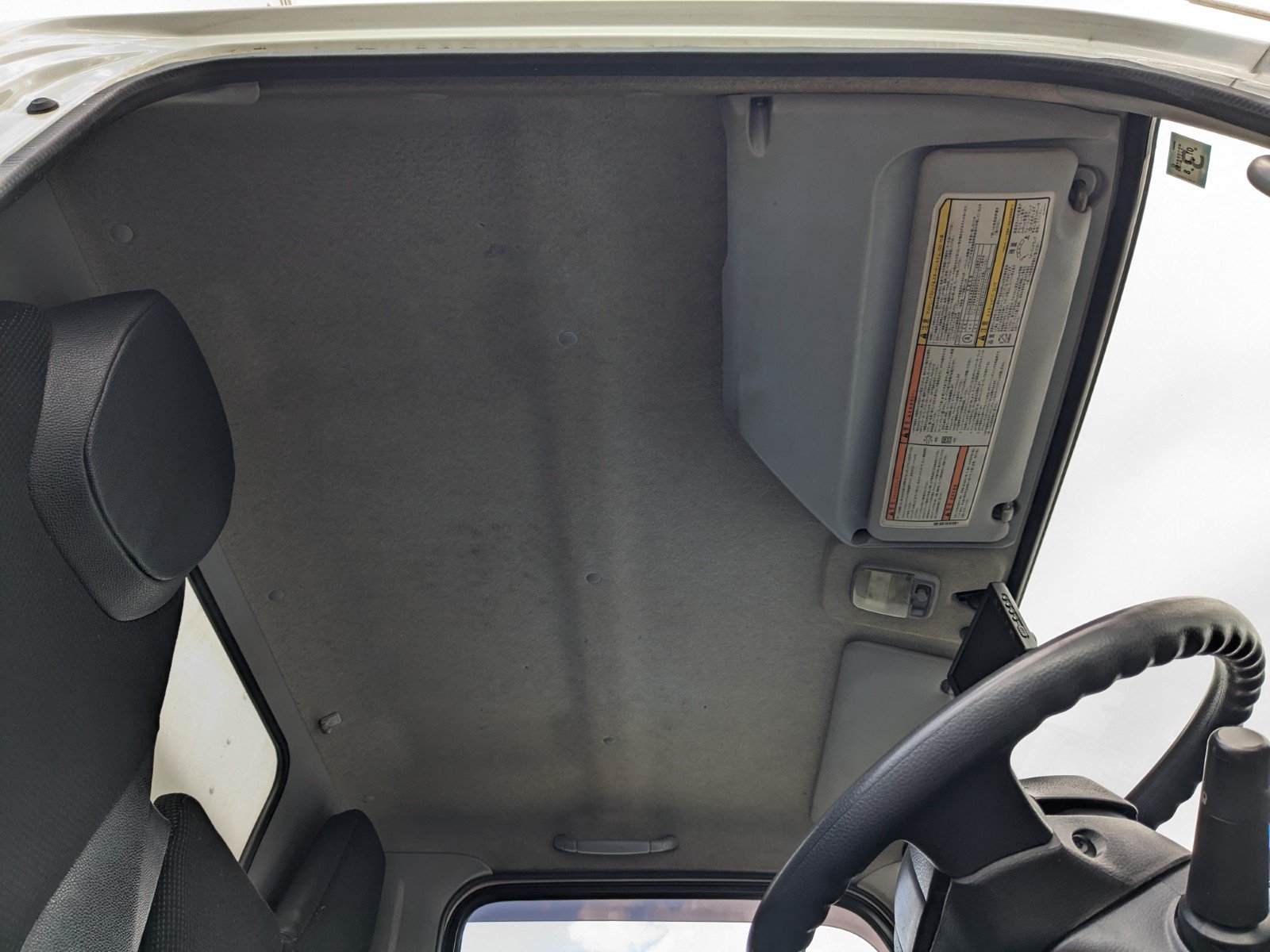 vehicle_image_20260323190428bpc4jZptkS.jpg